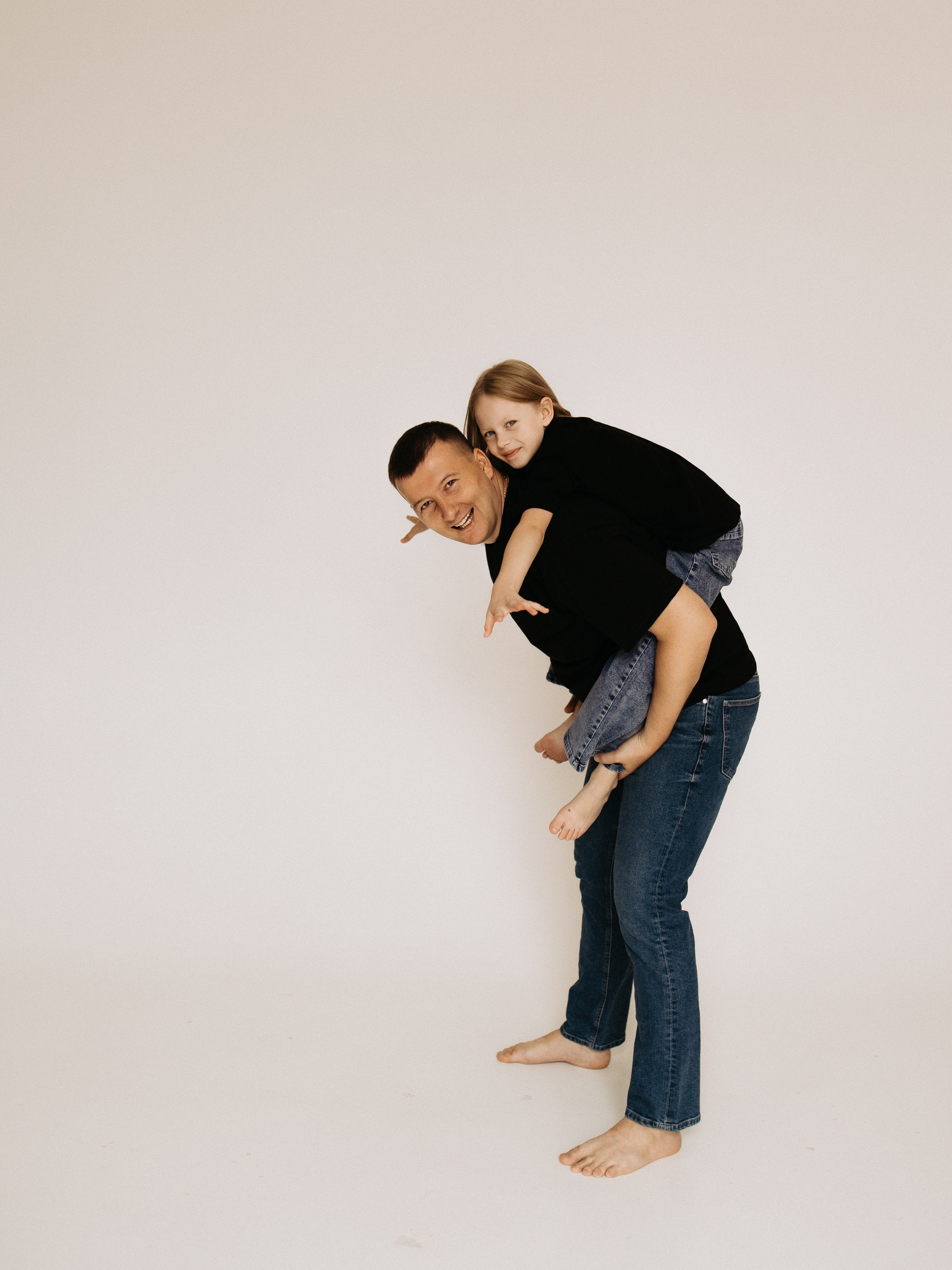 2 — минимализм. Семейный фотограф в Краснодаре Храмова Анна