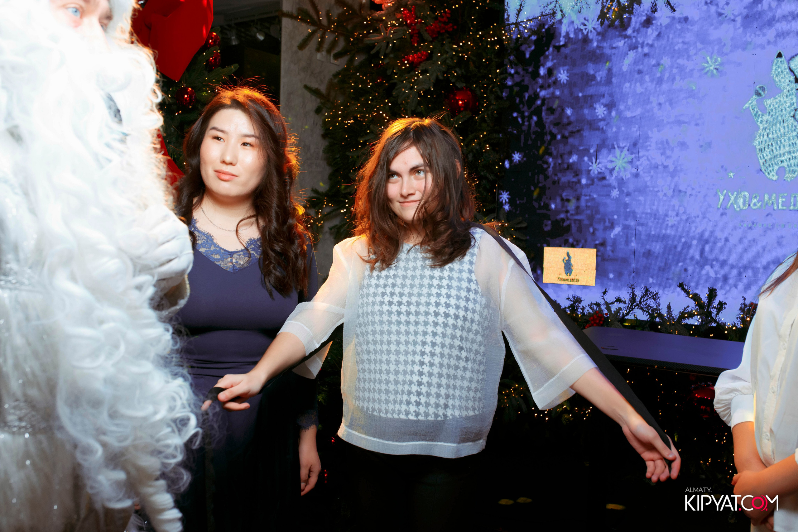 УХО И МЕДВЕДЬ НА КУРМАНГАЗЫ. КИПЯТКОМ АЛМАТЫ! Фотосъемка мероприятий в Алматы