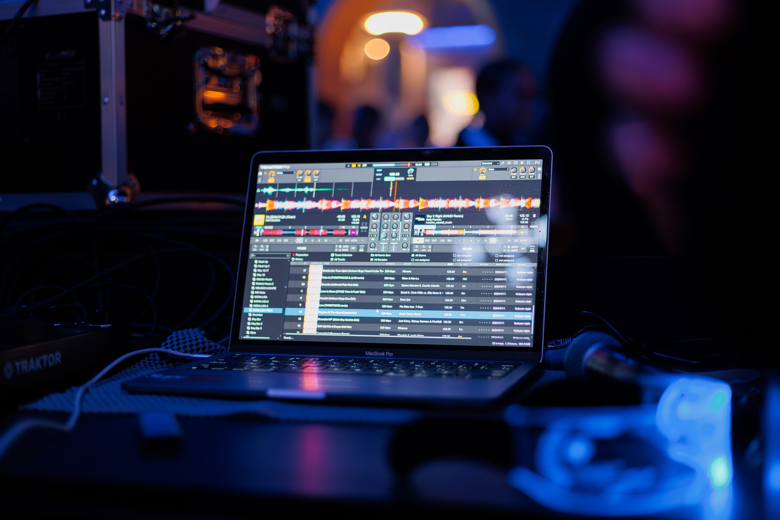 ЛУВР [Открытие Ночного клуба]. СВОИ. ФОТООТЧЕТЫ-СОБЫТИЯ-МЕСТА