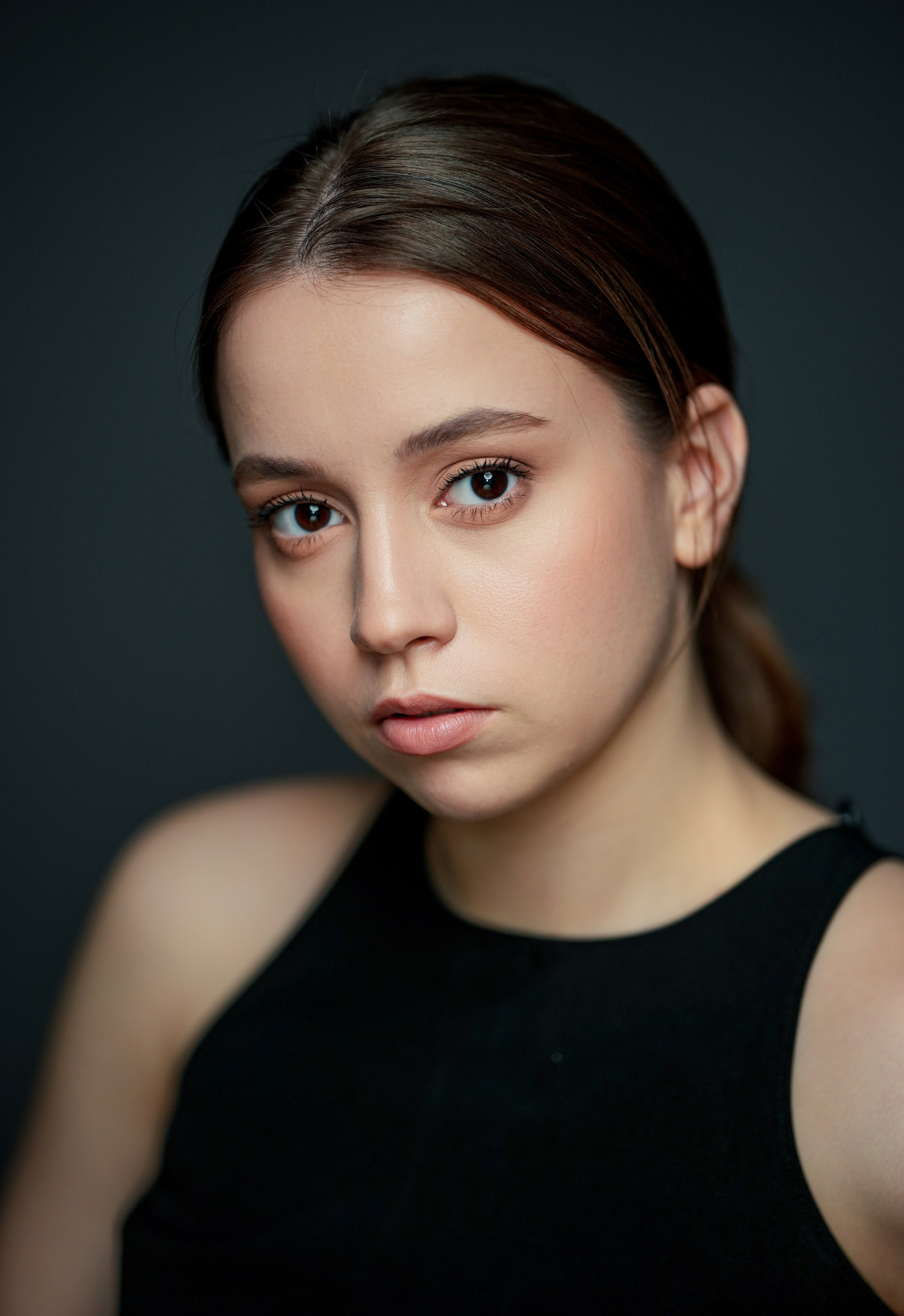 Актриса Алиса Семчук. Портретная съемка в Москве, студийный фотограф Игорь Фомин
