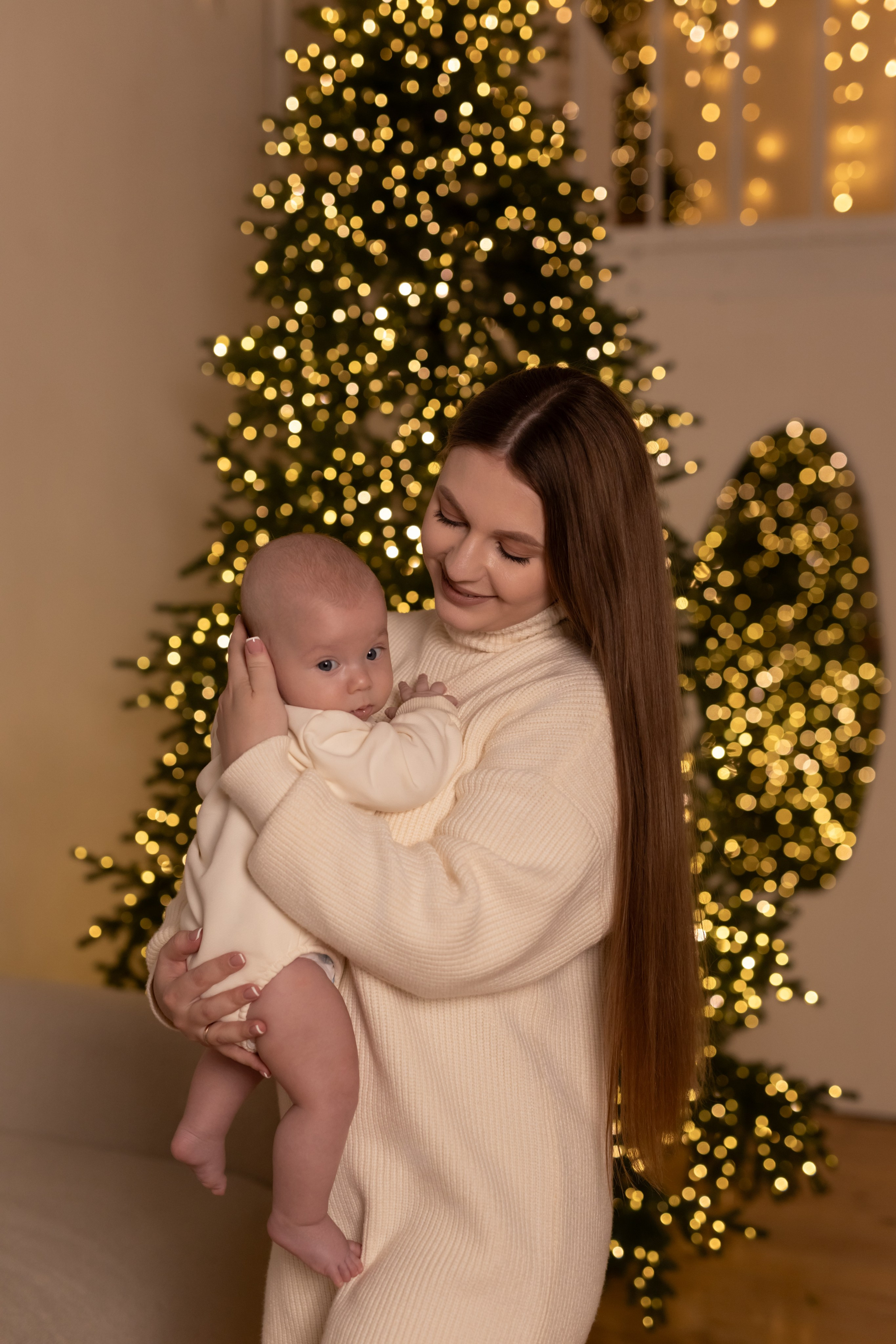 Семья с малышом (вечерная студийная). Семейный и детский фотограф в Краснодаре Элона Литвинова