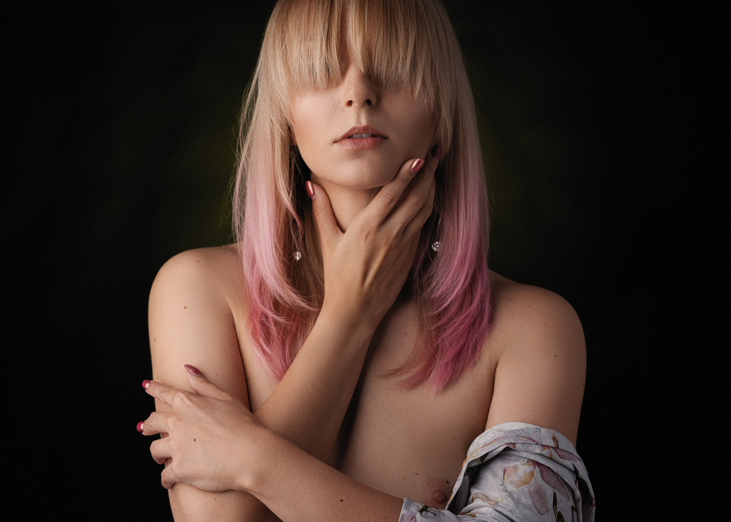 Портреты 18 +. Фотограф Илья Неверов