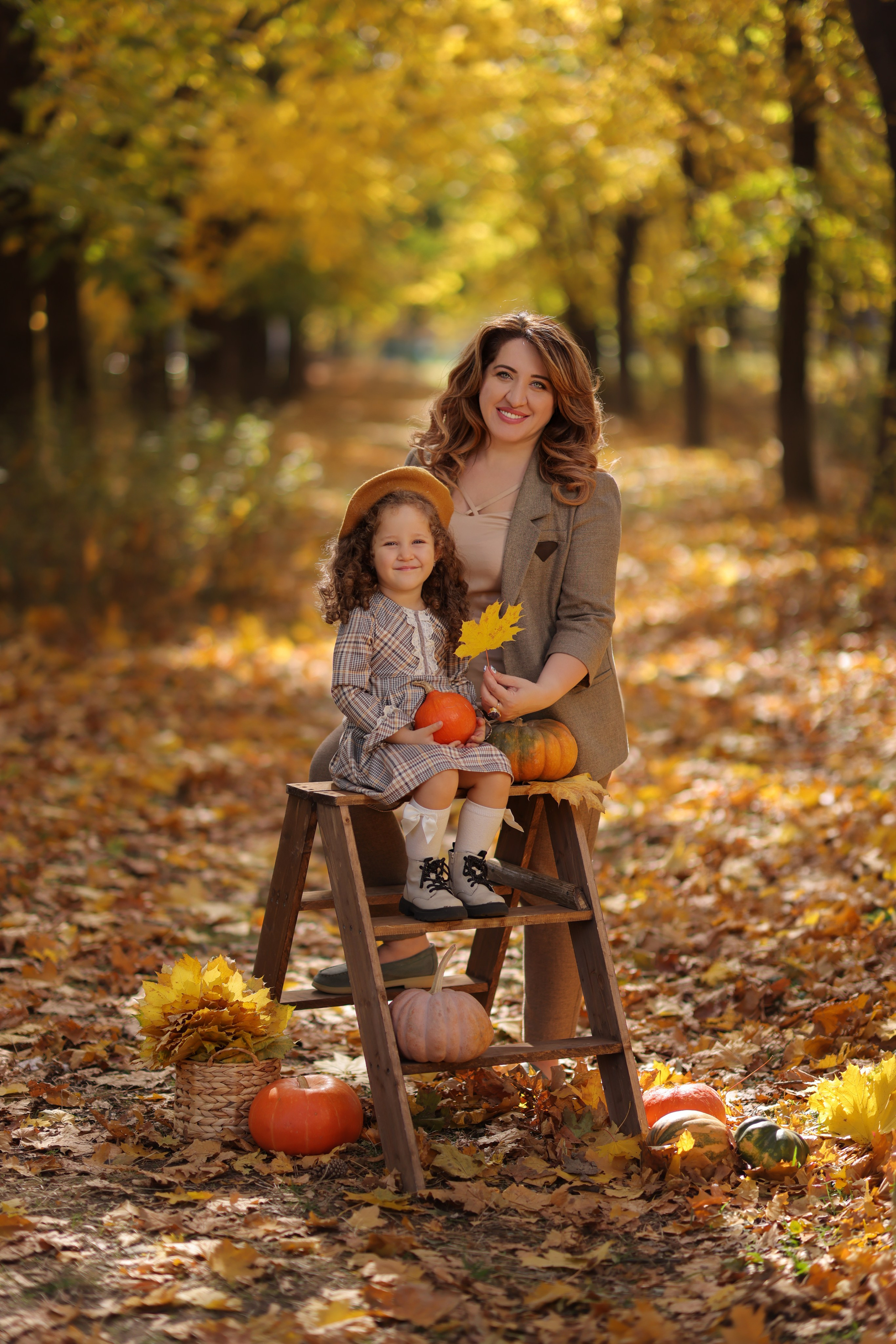 Семейная осенняя фотосессия — Светлана, Аслан и Лора. Анна Бондарева — детский и семейный фотограф, обучение фотографии. Кавказские Минеральные Воды, Пятигорск