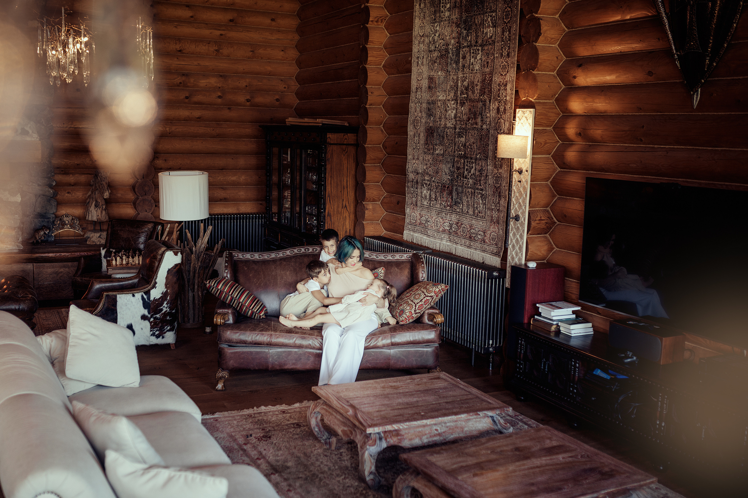 Алина с детьми. Дом. Семейный фотограф в Москве Натали Момот