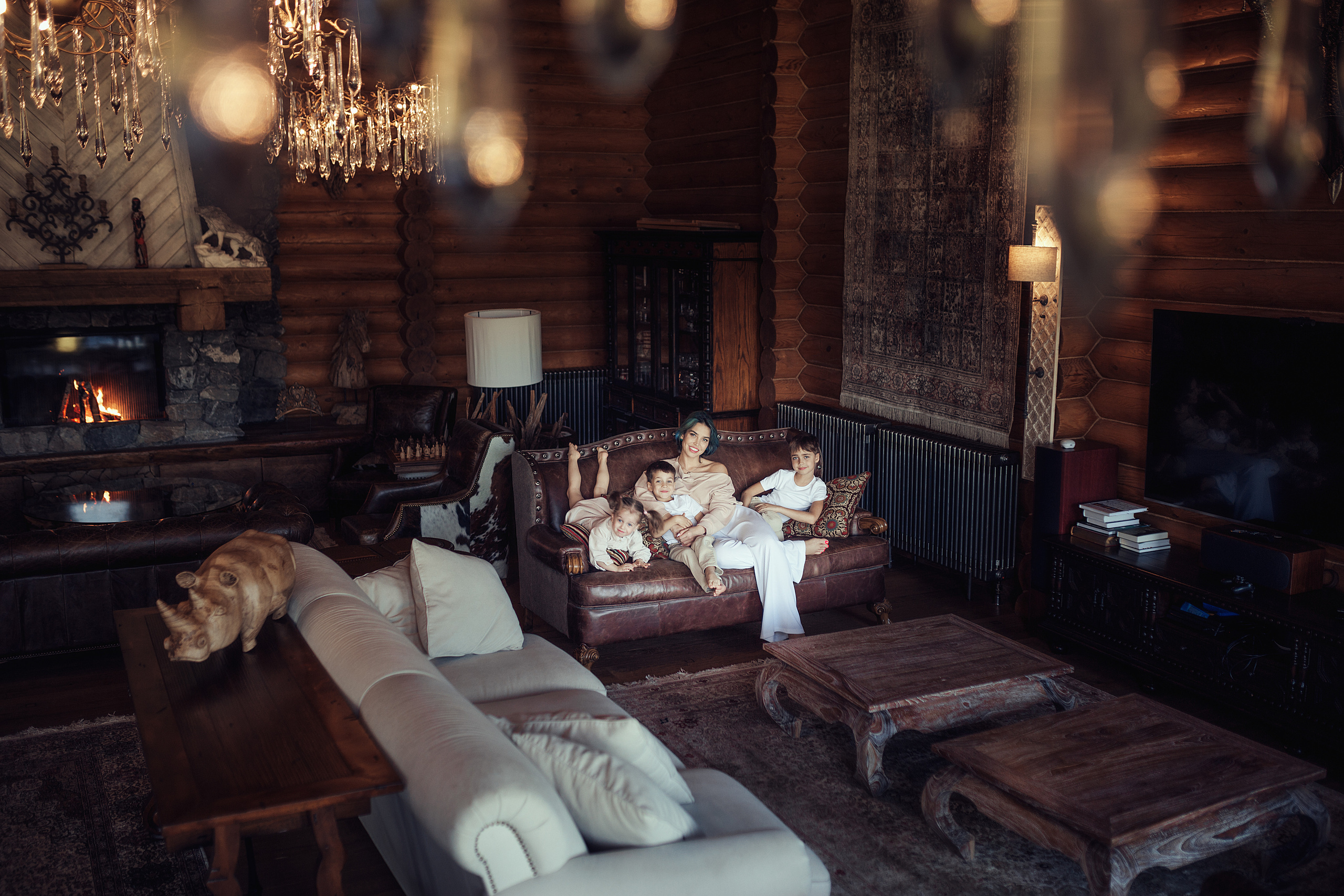 Алина с детьми. Дом. Семейный фотограф в Москве Натали Момот