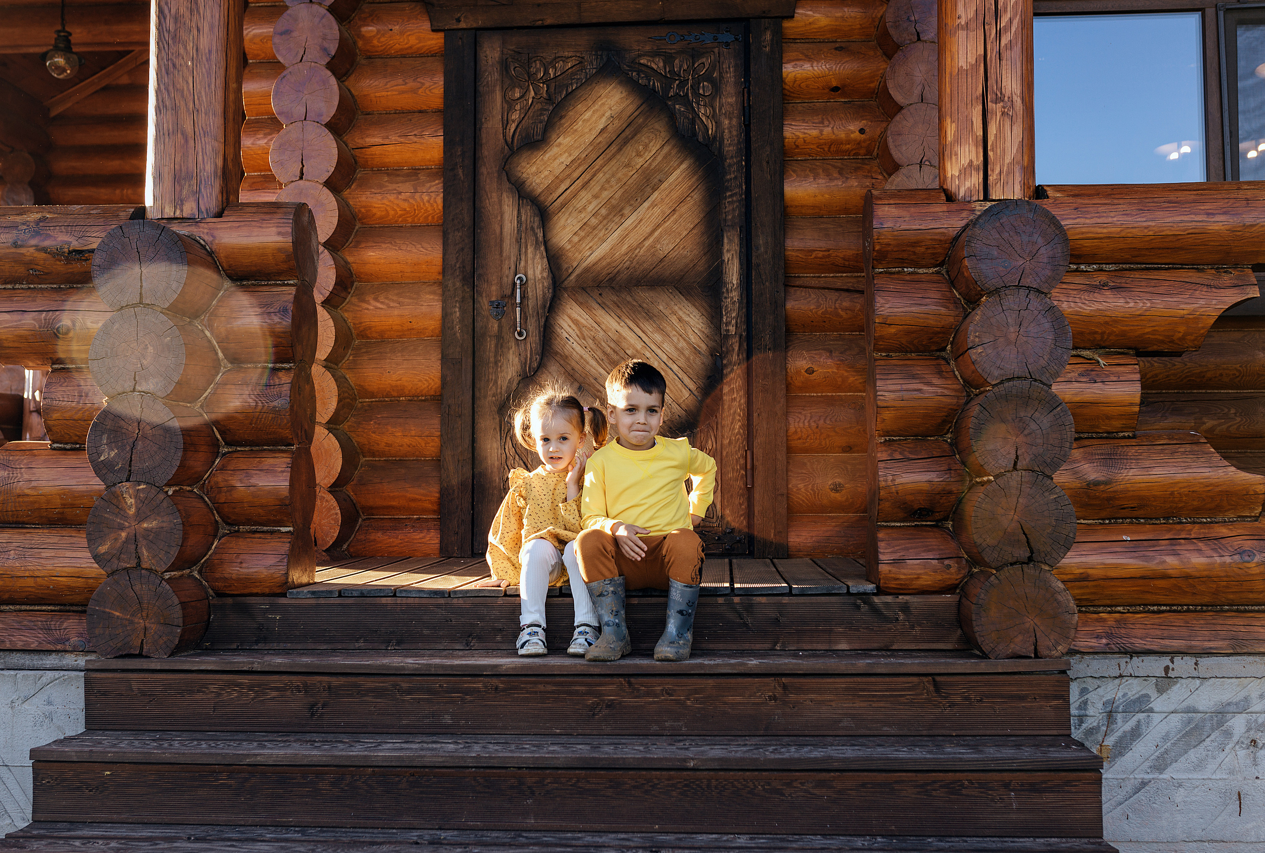 Алина с детьми. Дом. Семейный фотограф в Москве Натали Момот