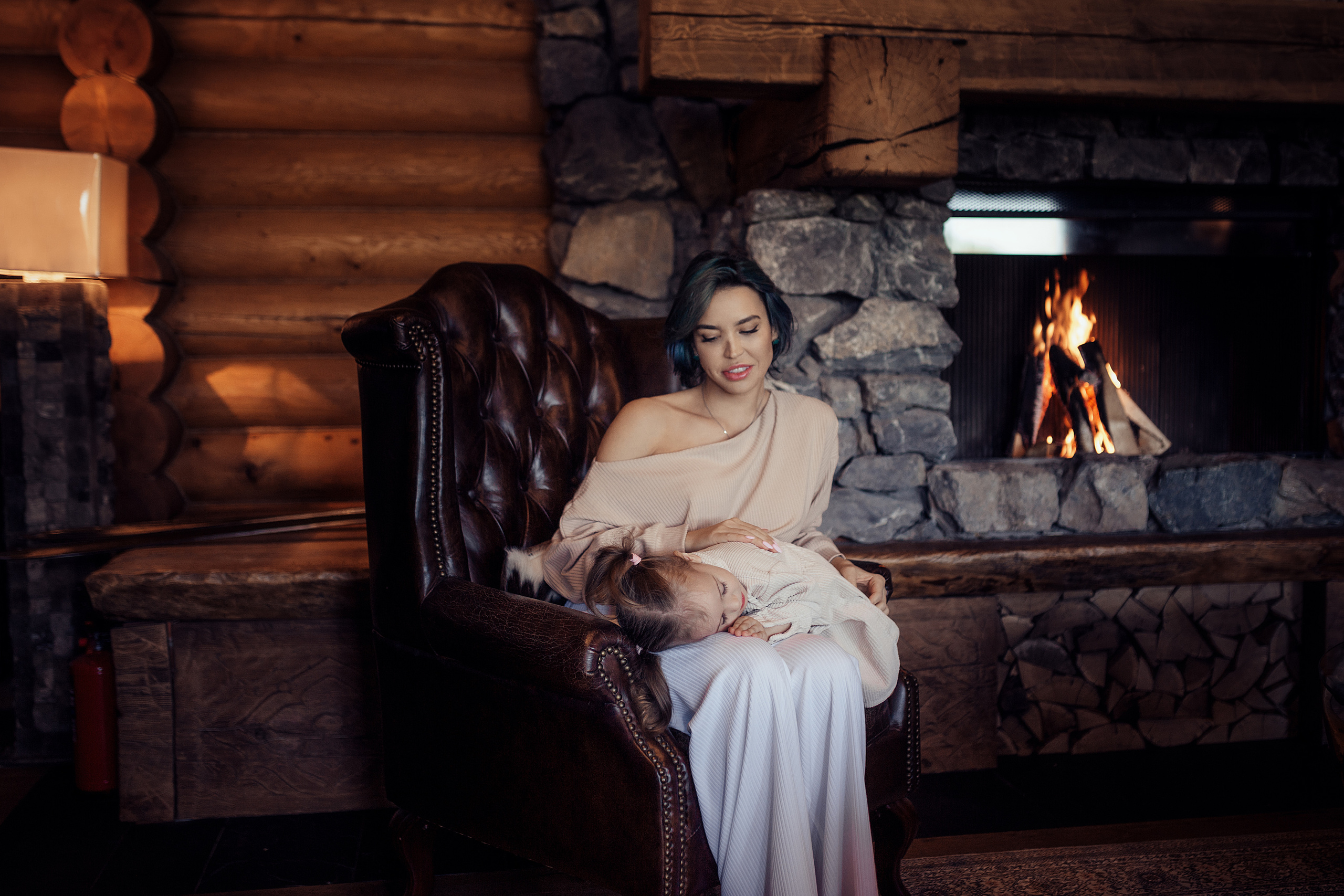 Алина с детьми. Дом. Семейный фотограф в Москве Натали Момот