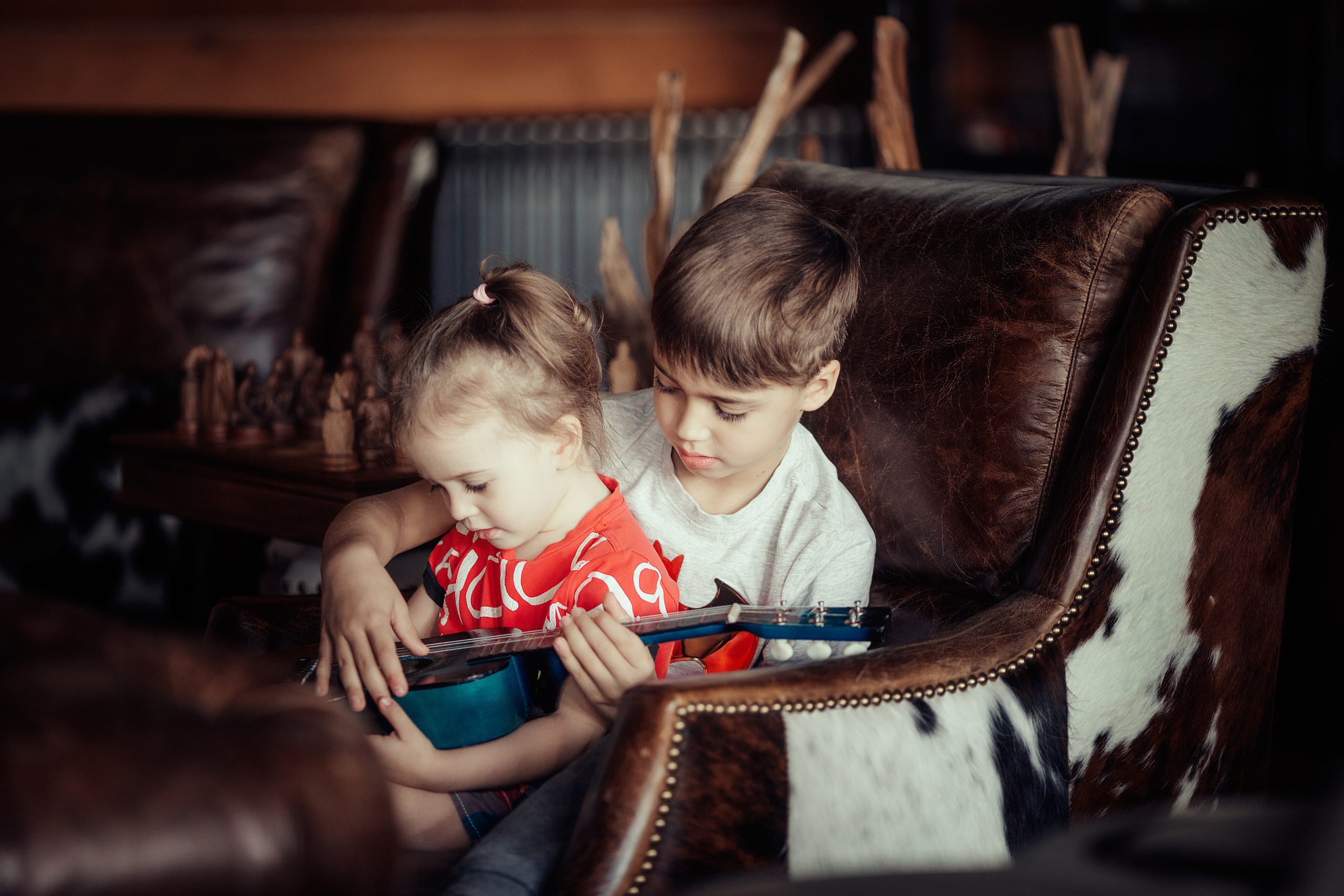 Алина с детьми. Дом. Семейный фотограф в Москве Натали Момот