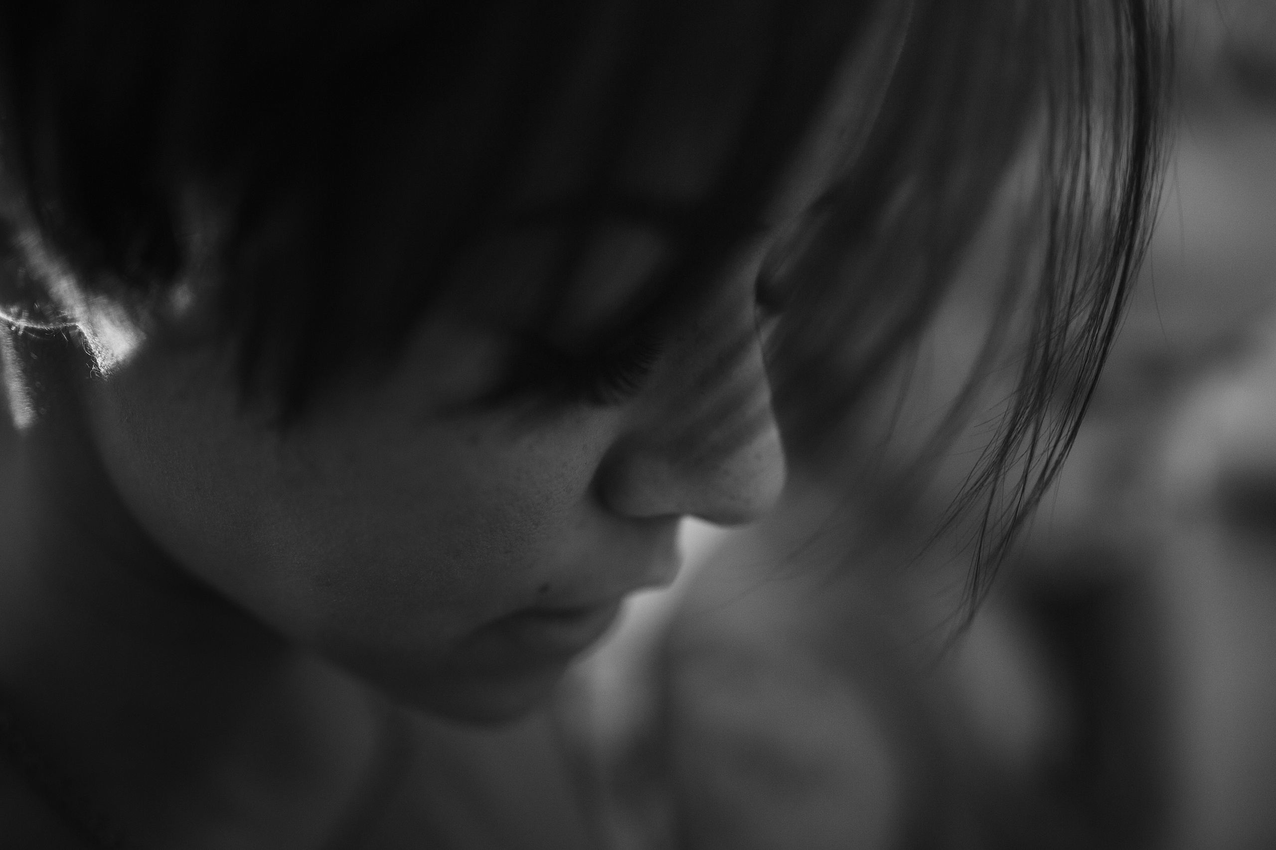 Георгий и Инна с детьми дома. Семейный фотограф в Москве Натали Момот