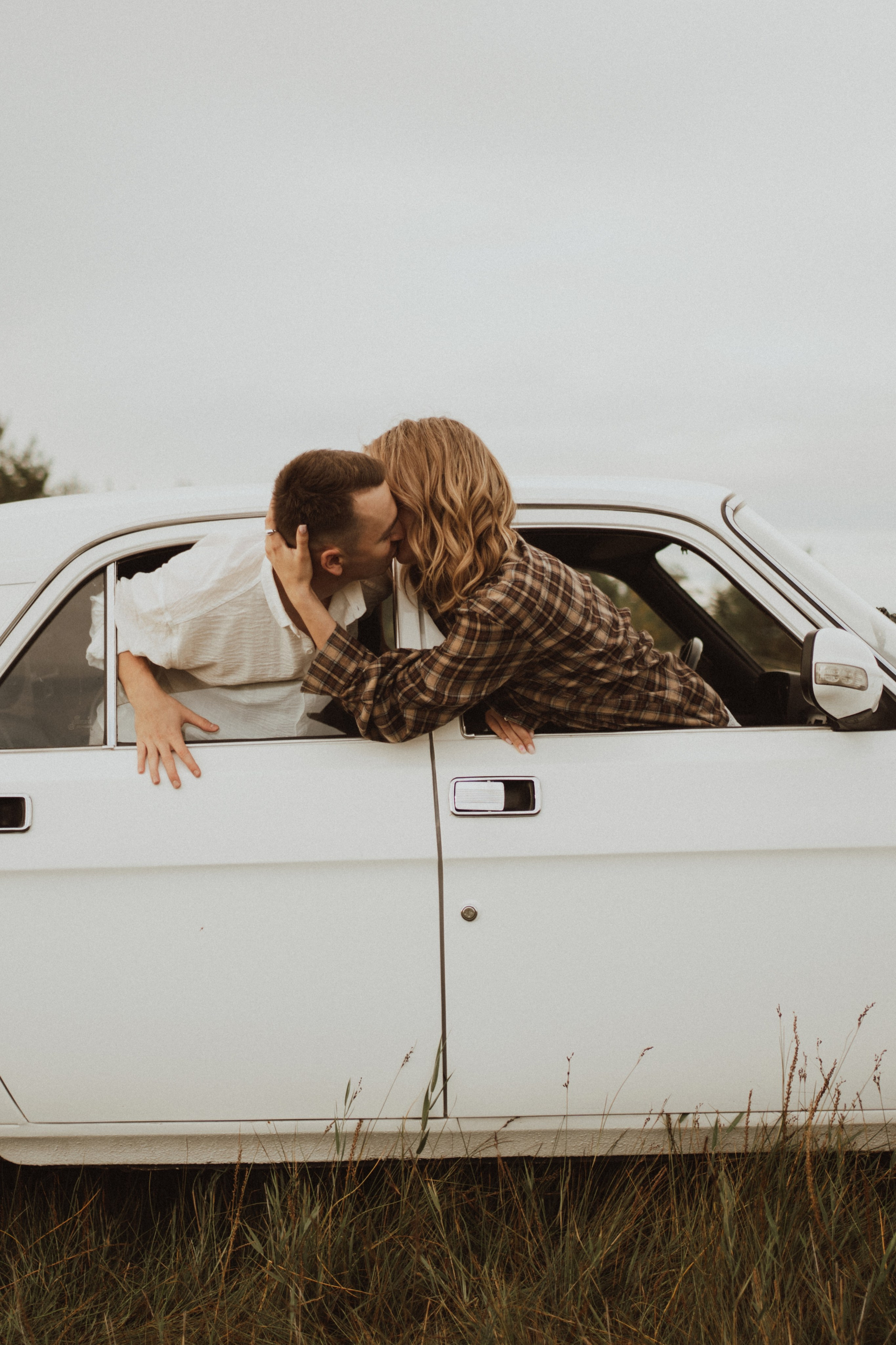 [… two lovers and volga]. Фотограф в Архангельске
