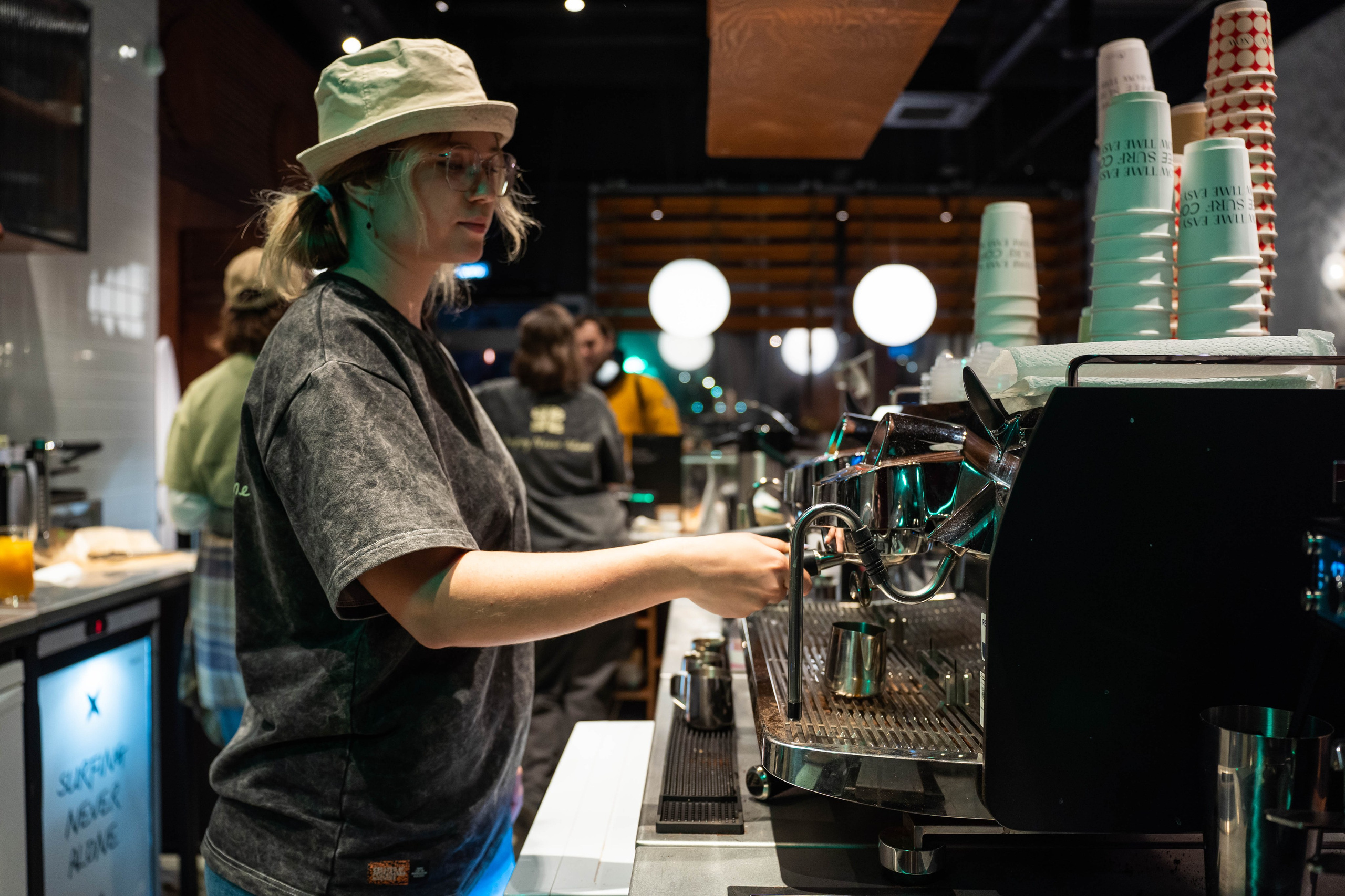 SURF COFFEE| NIGHT. Фотограф Абакумова Анастасия