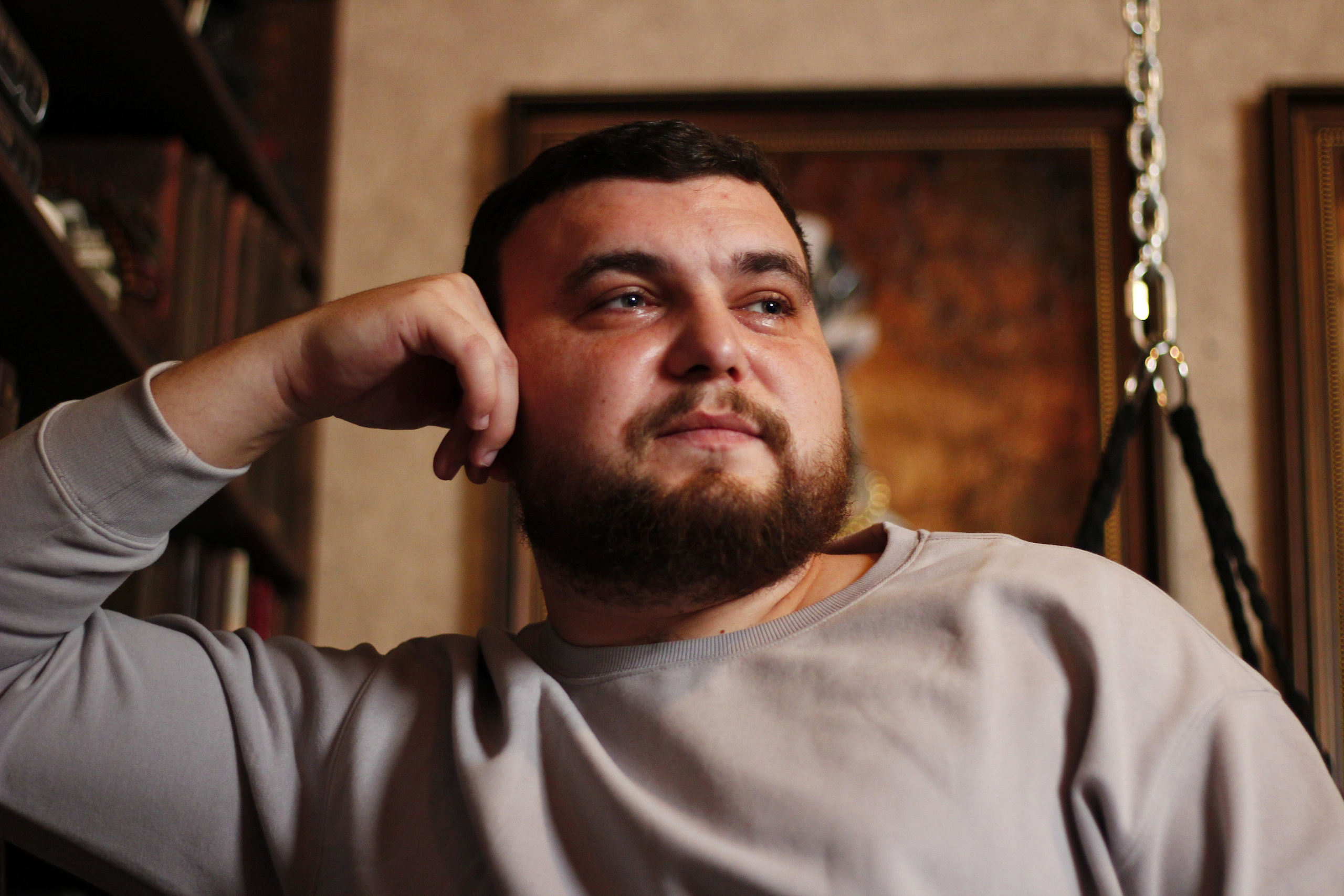 Фотосессия Даниила в фотостудии. Твой фотограф и видеограф в Тюмени — Сергей Бизин