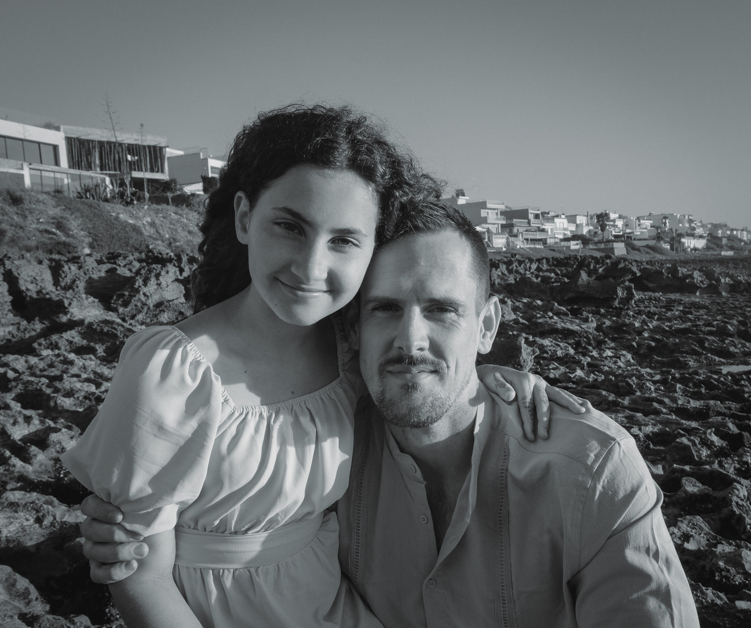 Tina and family. Olga Popova — Photographer in Morocco