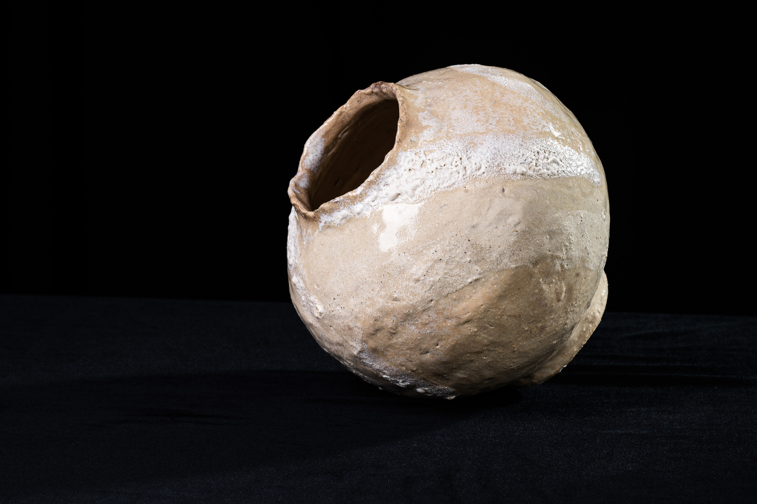 Ваза «След луны». Арт-керамика Катерины Жизневской