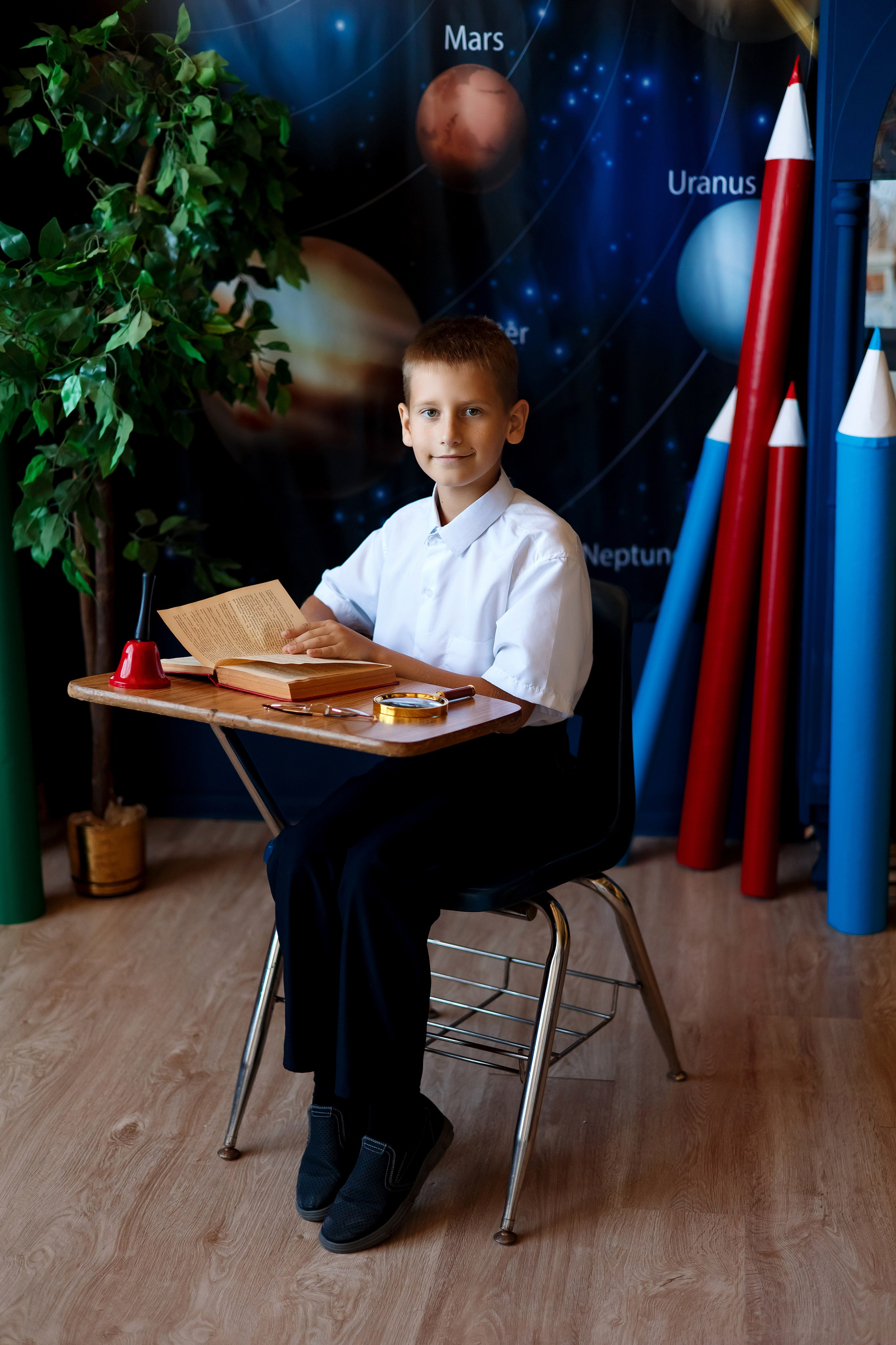 4 класс фотосессия в фотостудии. Фотограф Любовь Корниенко, Примоский край