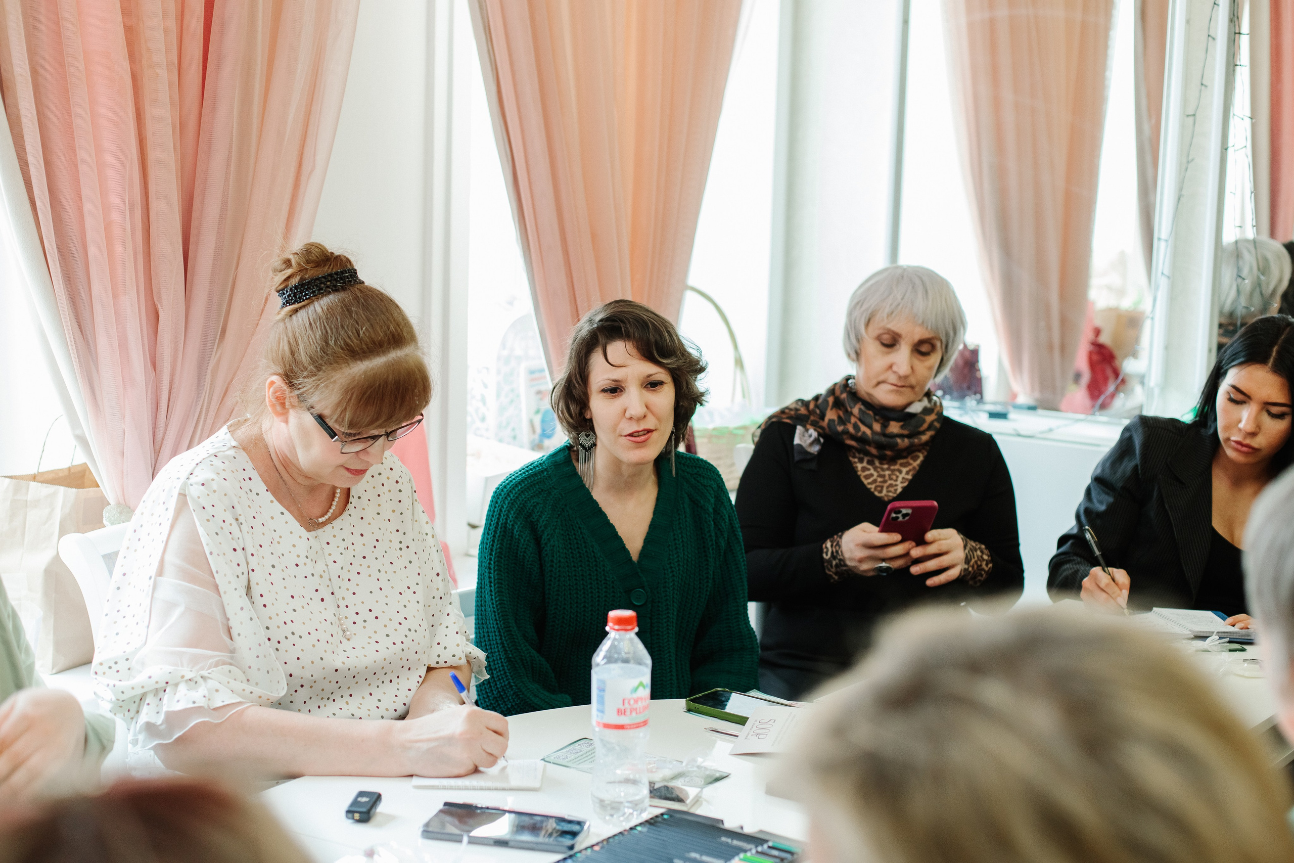 Нейро-нетворкинг. Контентный фотограф в Перми Натали Кытманова