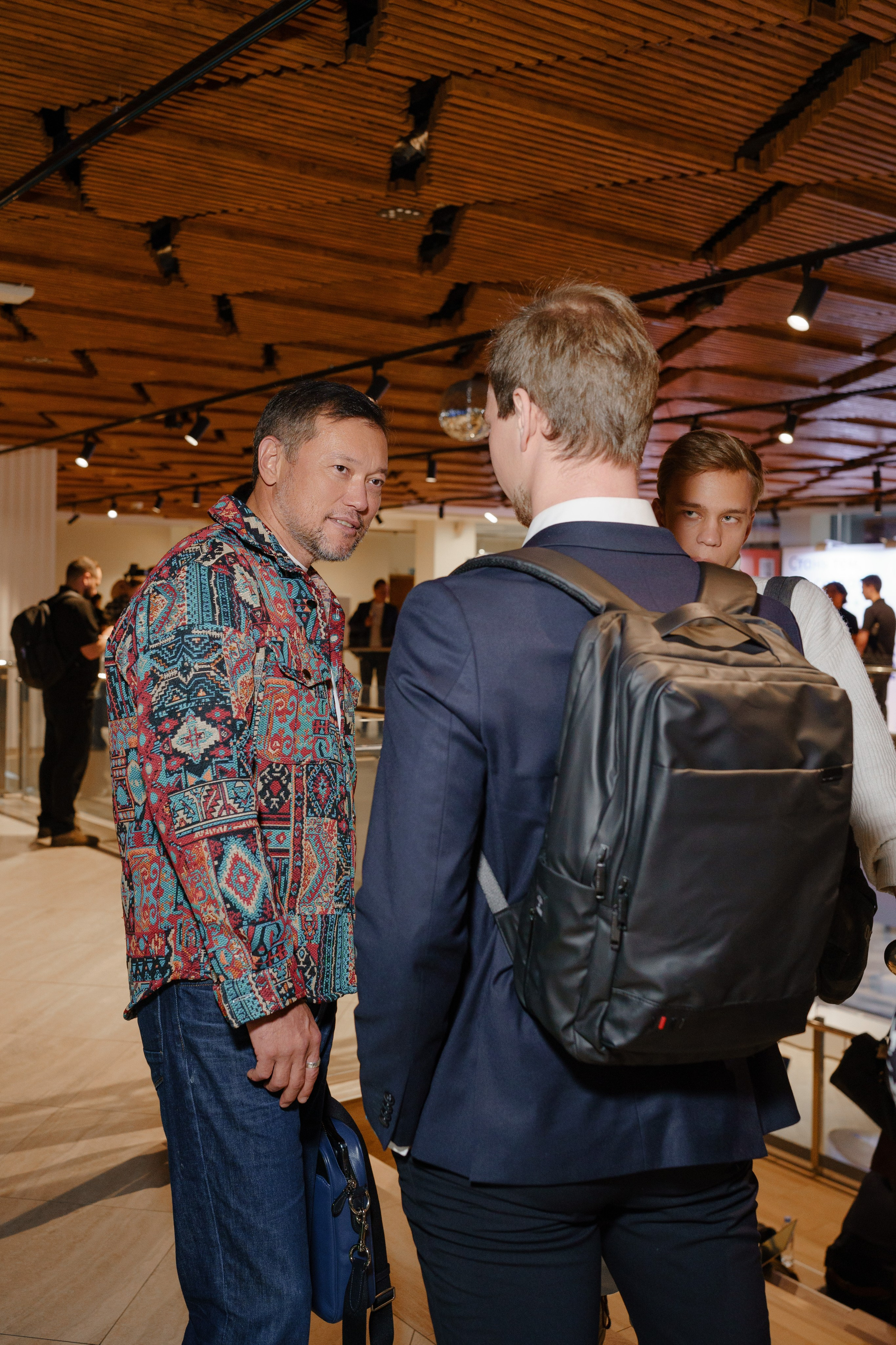 Репортажный фотограф на конференцию в Москве. Репортажный фотограф в Москве Саша Дружинина