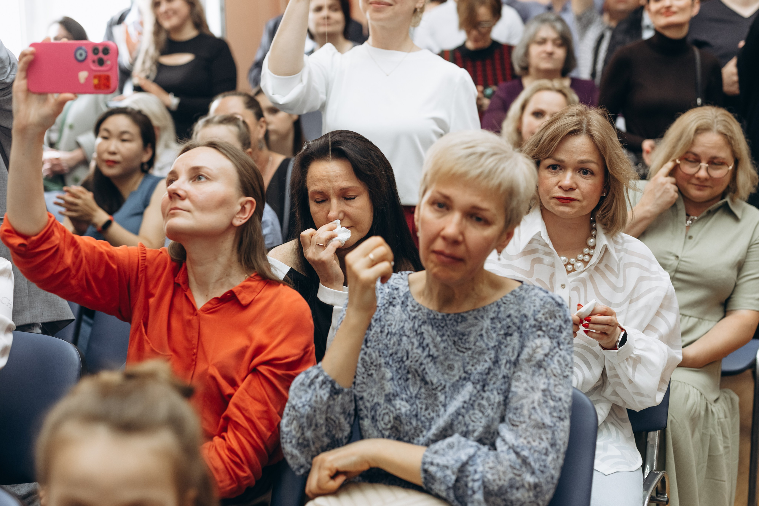 Последний звонок концерт+ фотозона. Фотограф Людмила Оюн