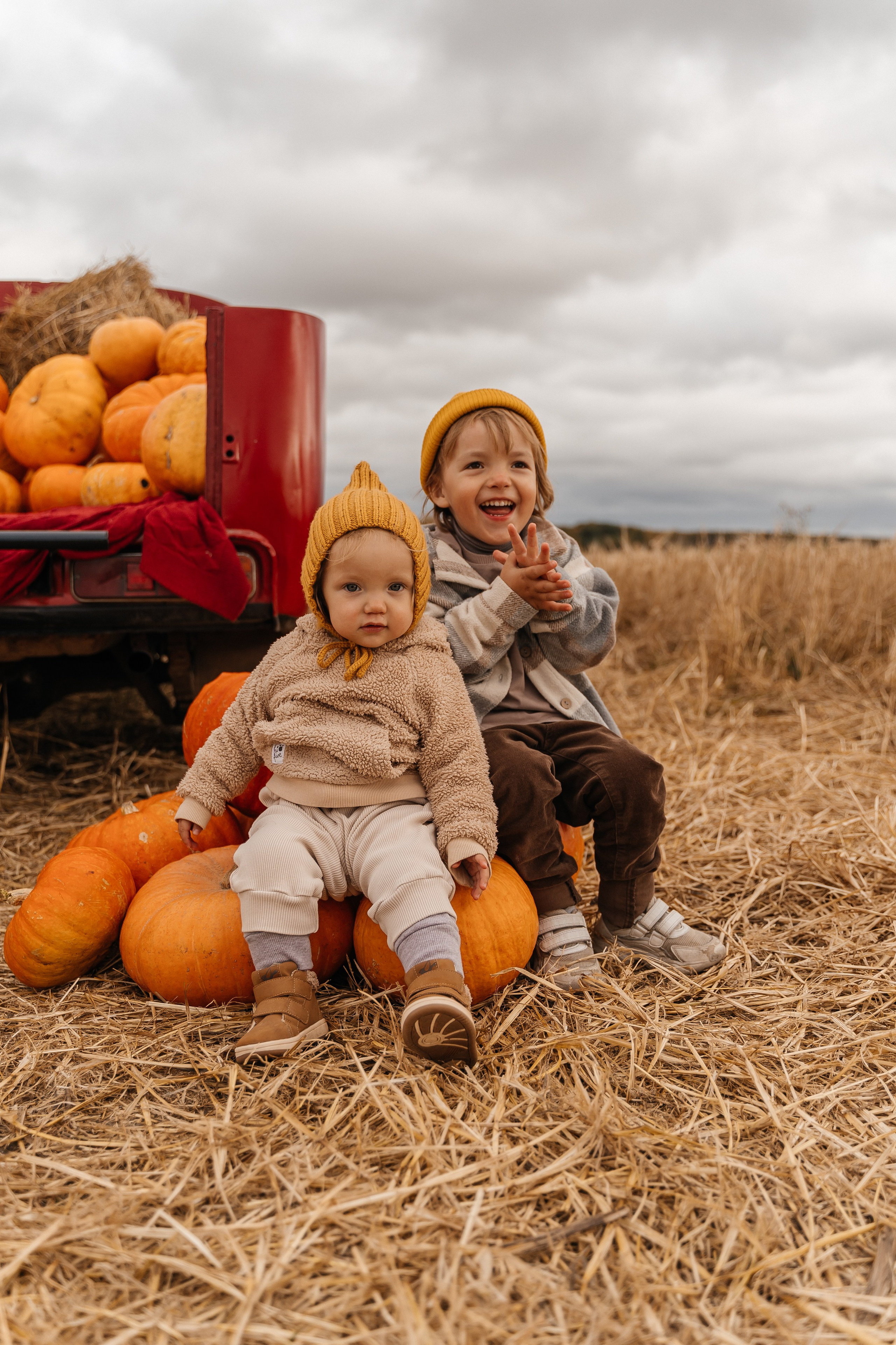 Саша, Женя, Лёва и Марта. Волик Мария