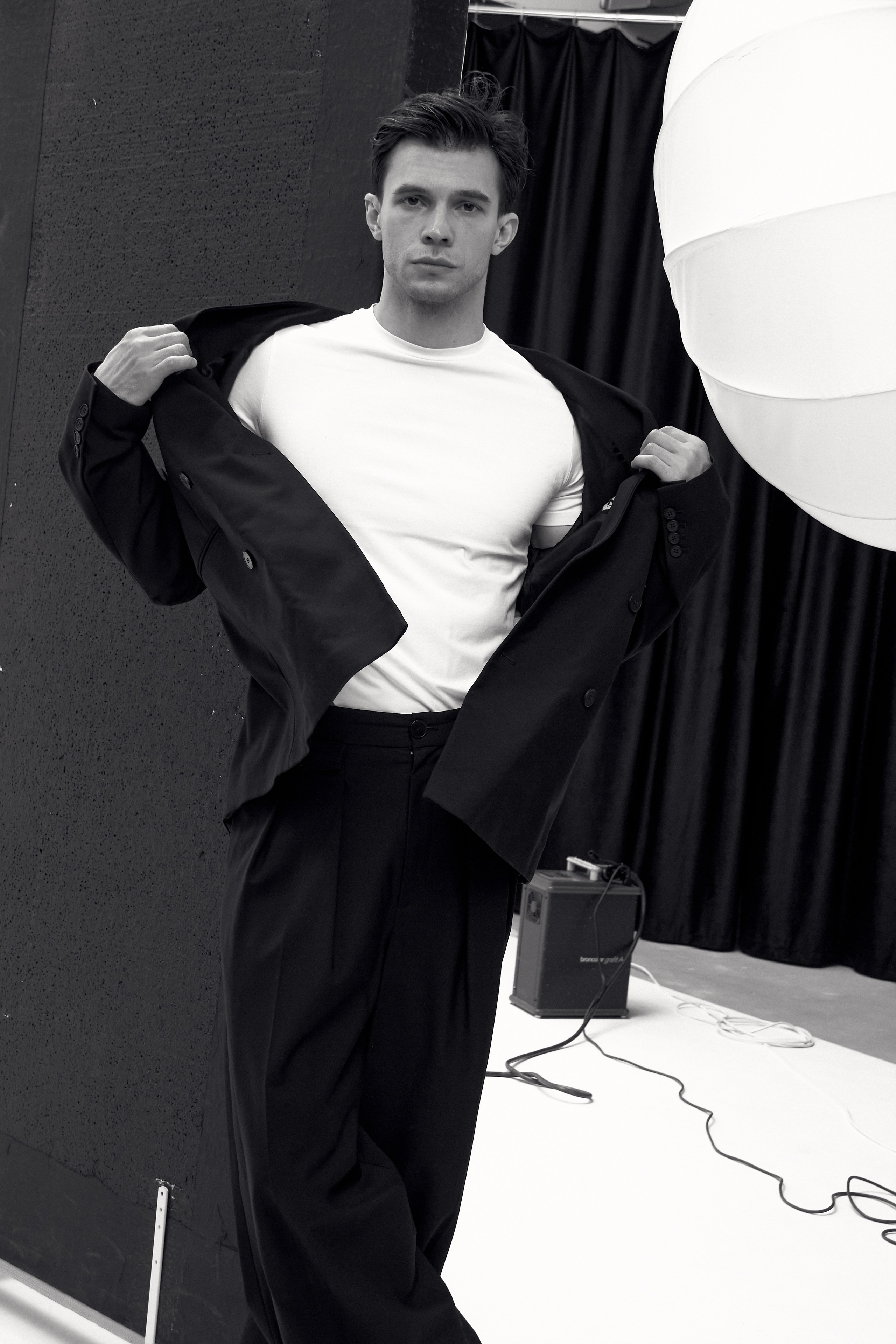 VLADISLAV. Fashion photographer Annа