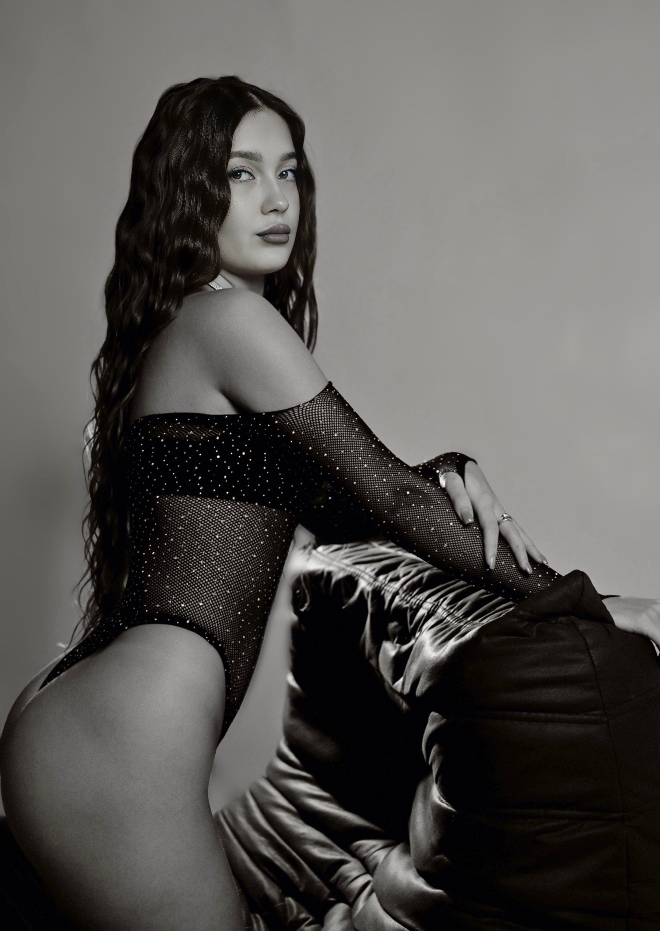 Красивая девушка фото