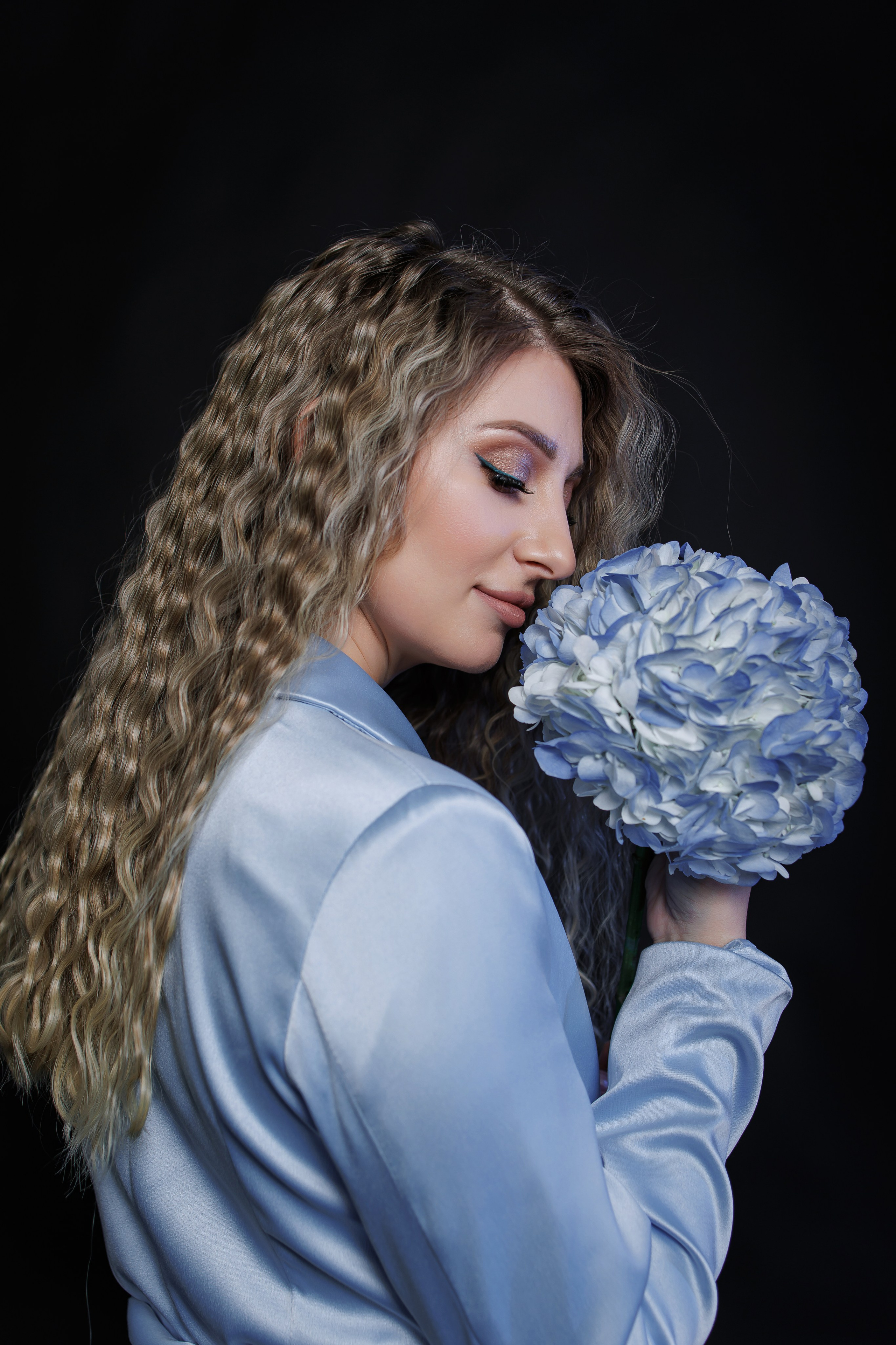 Ваши фотографии. Интерьерная фотостудия Background в Омске