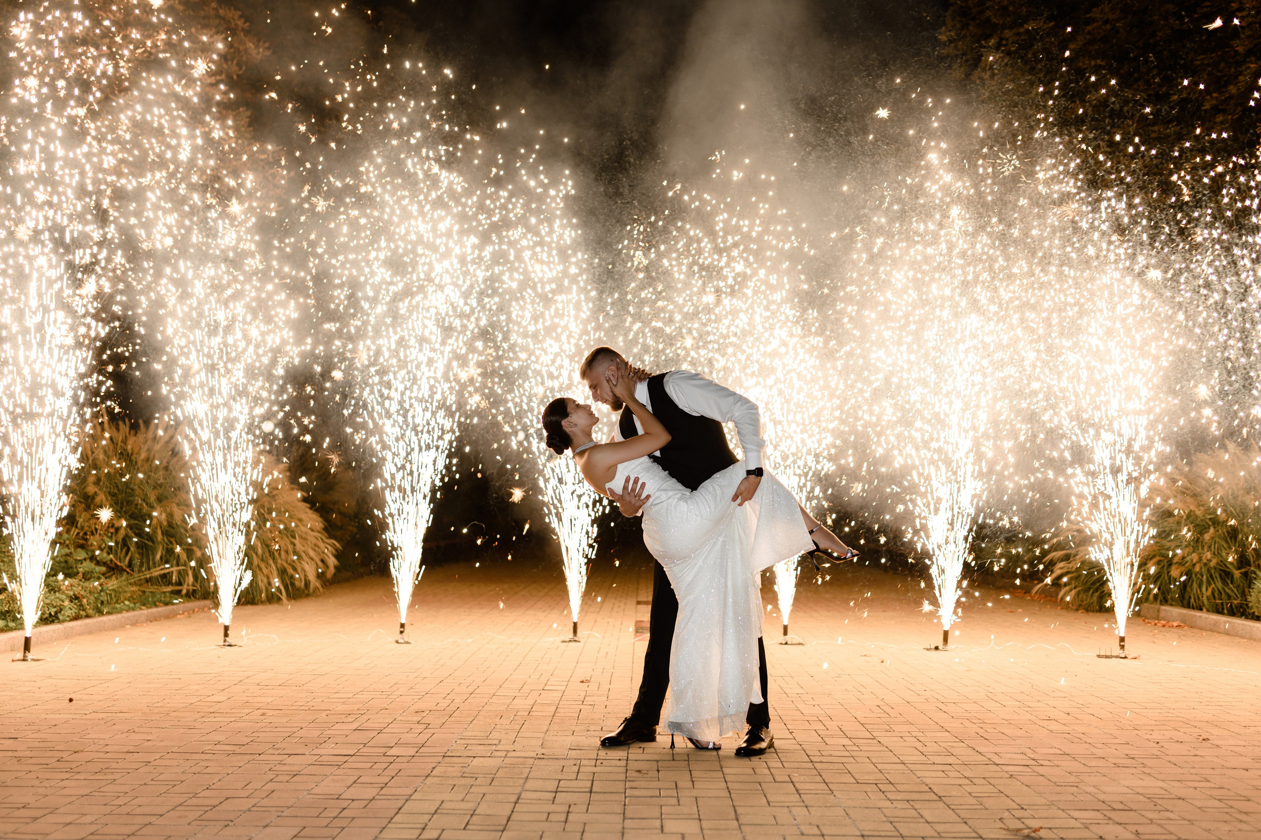 Виктор и Алина. Фотограф Донецк Симкович София