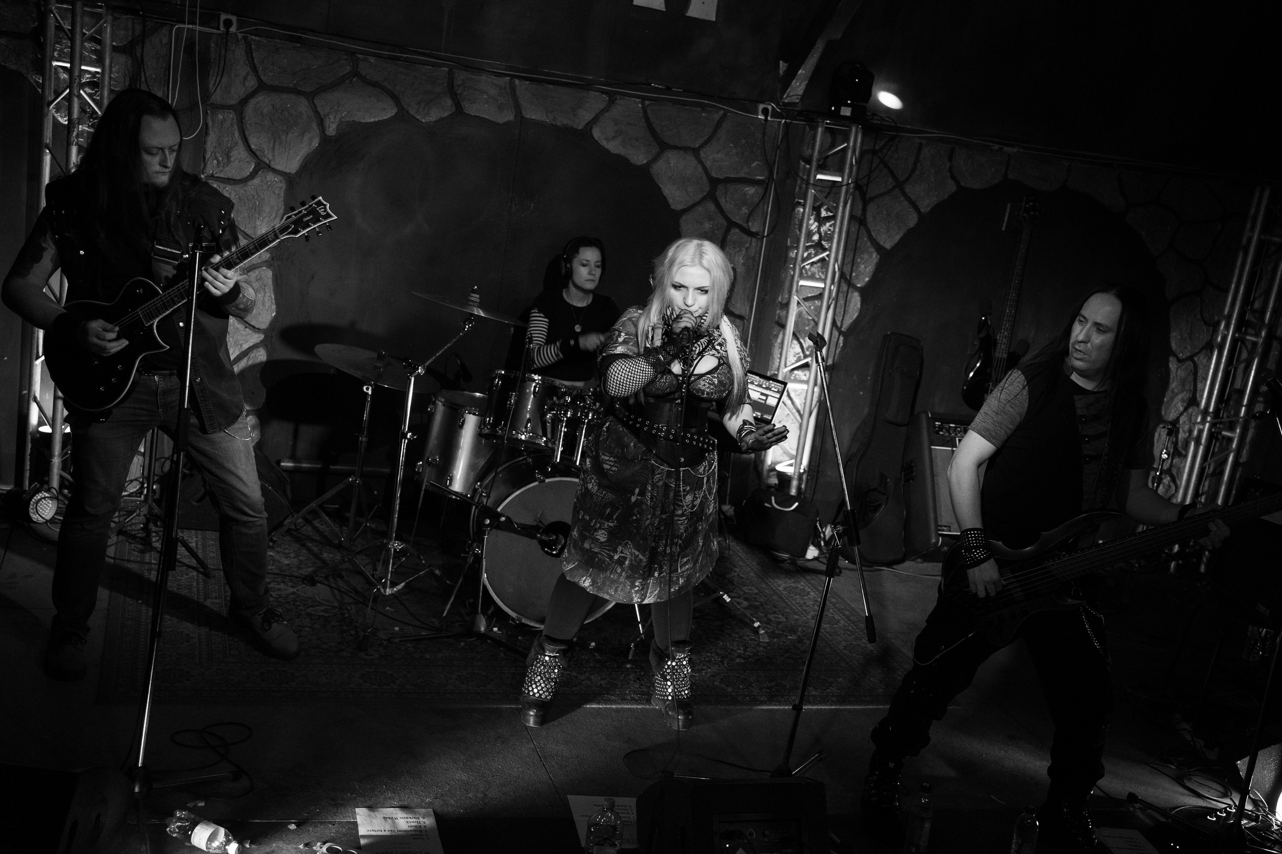 Ночь На Земле|Нора, Псков. Концертный и репортажный фотограф в Санкт-Петербурге Слава Пахомов