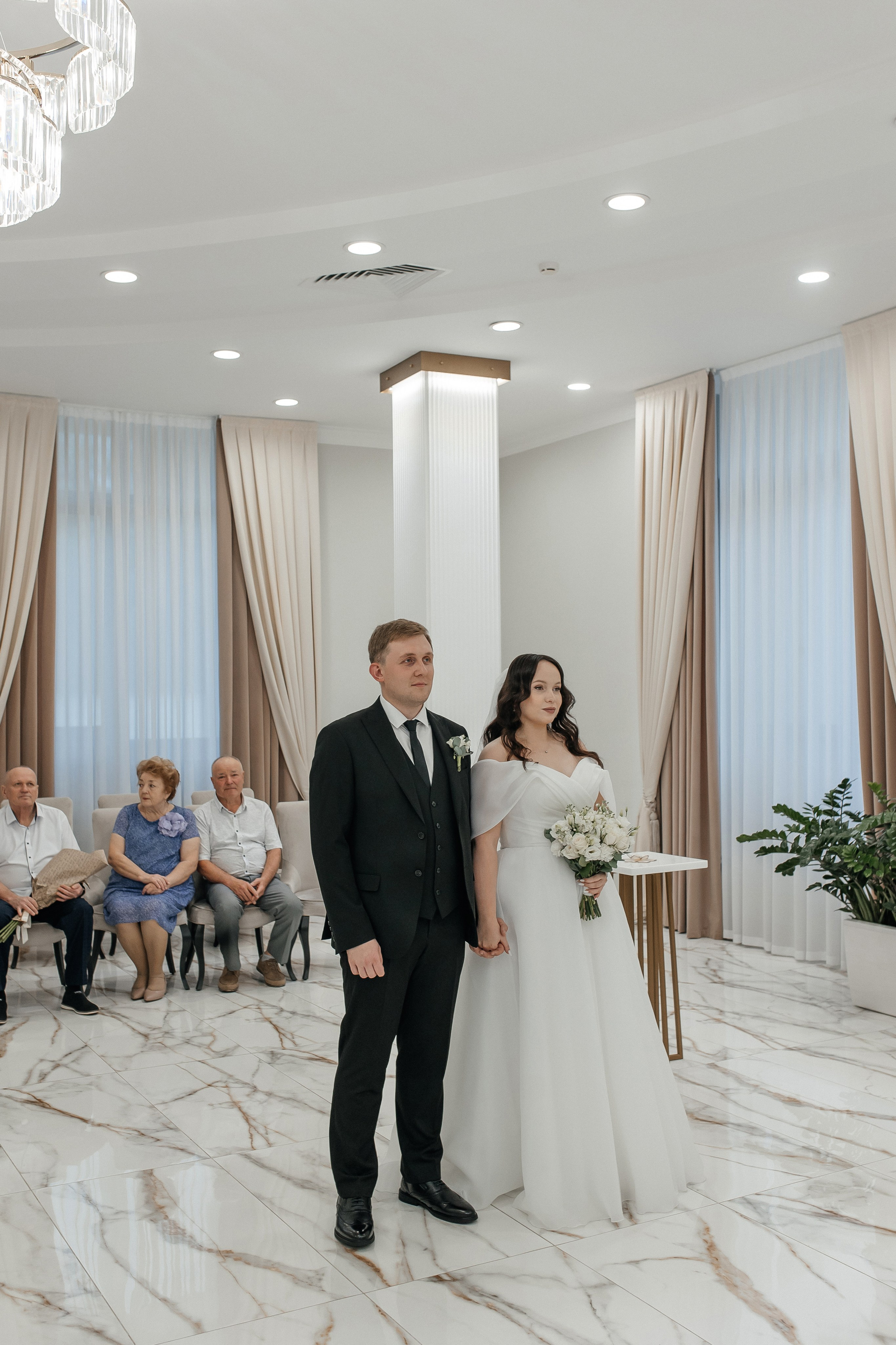 Регистрация брака в Шипиловском Дворце бракосочетания. Свадебный фотограф в Москве Дарья Олендарёва