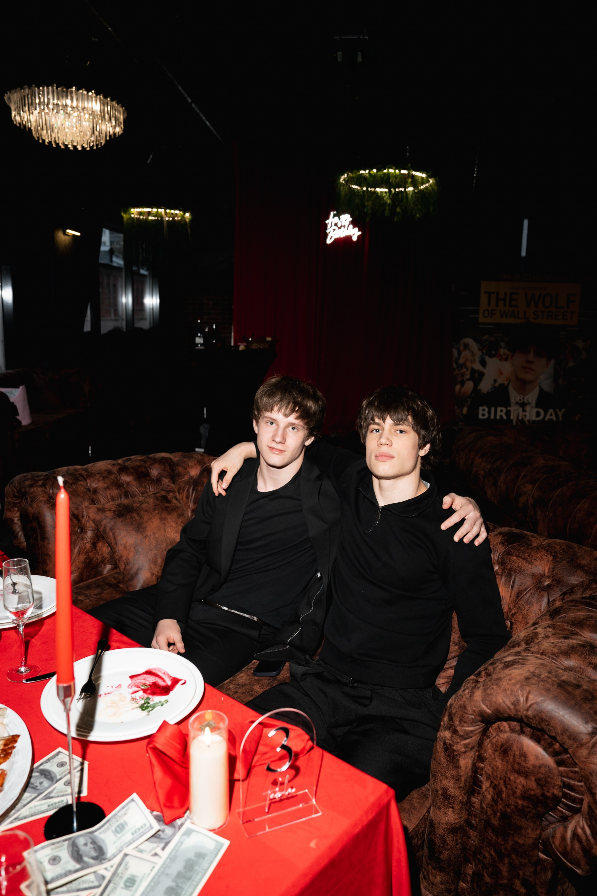 18 ЛЕТ. Женский портрет