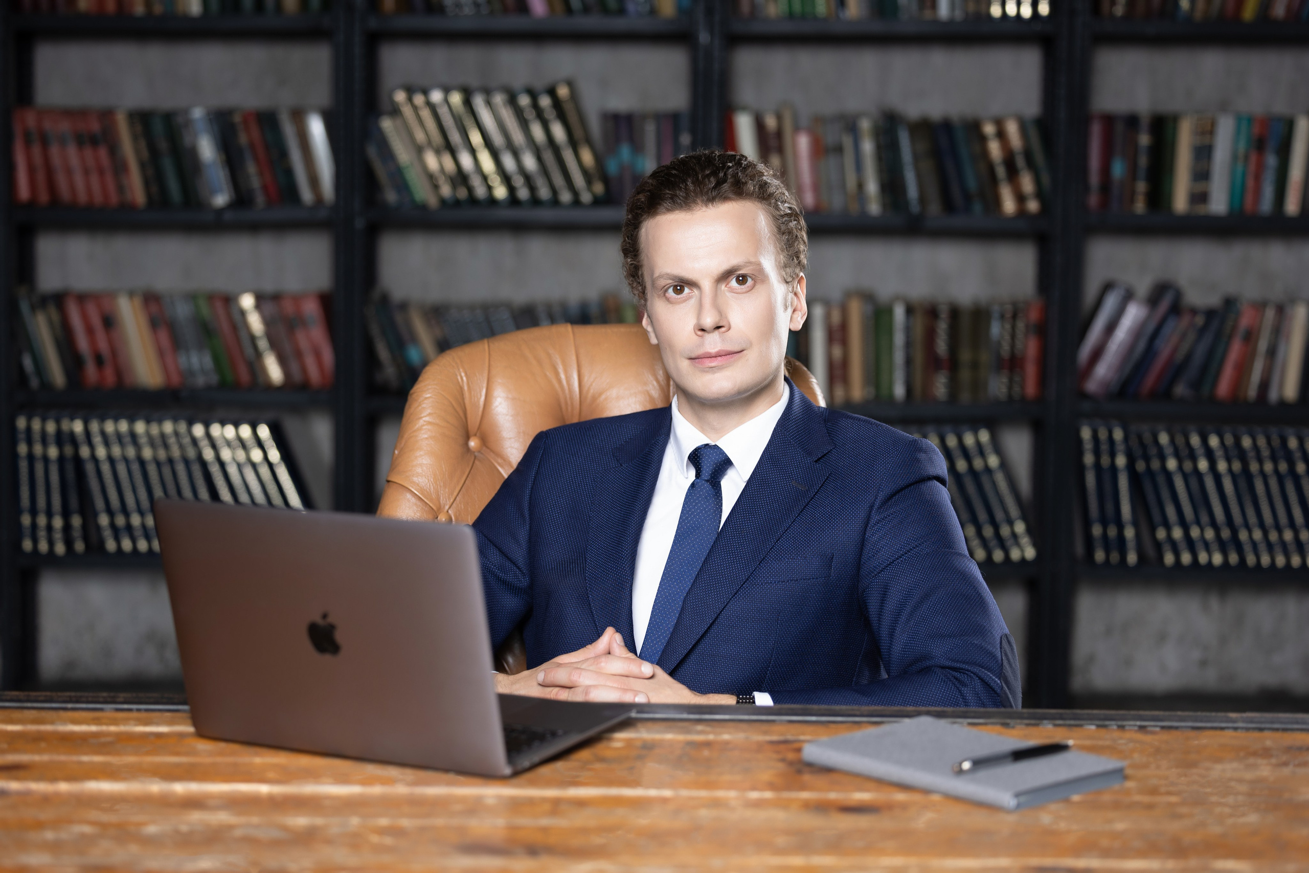 Мужской и женский бизнес-портреты в Москве недорого