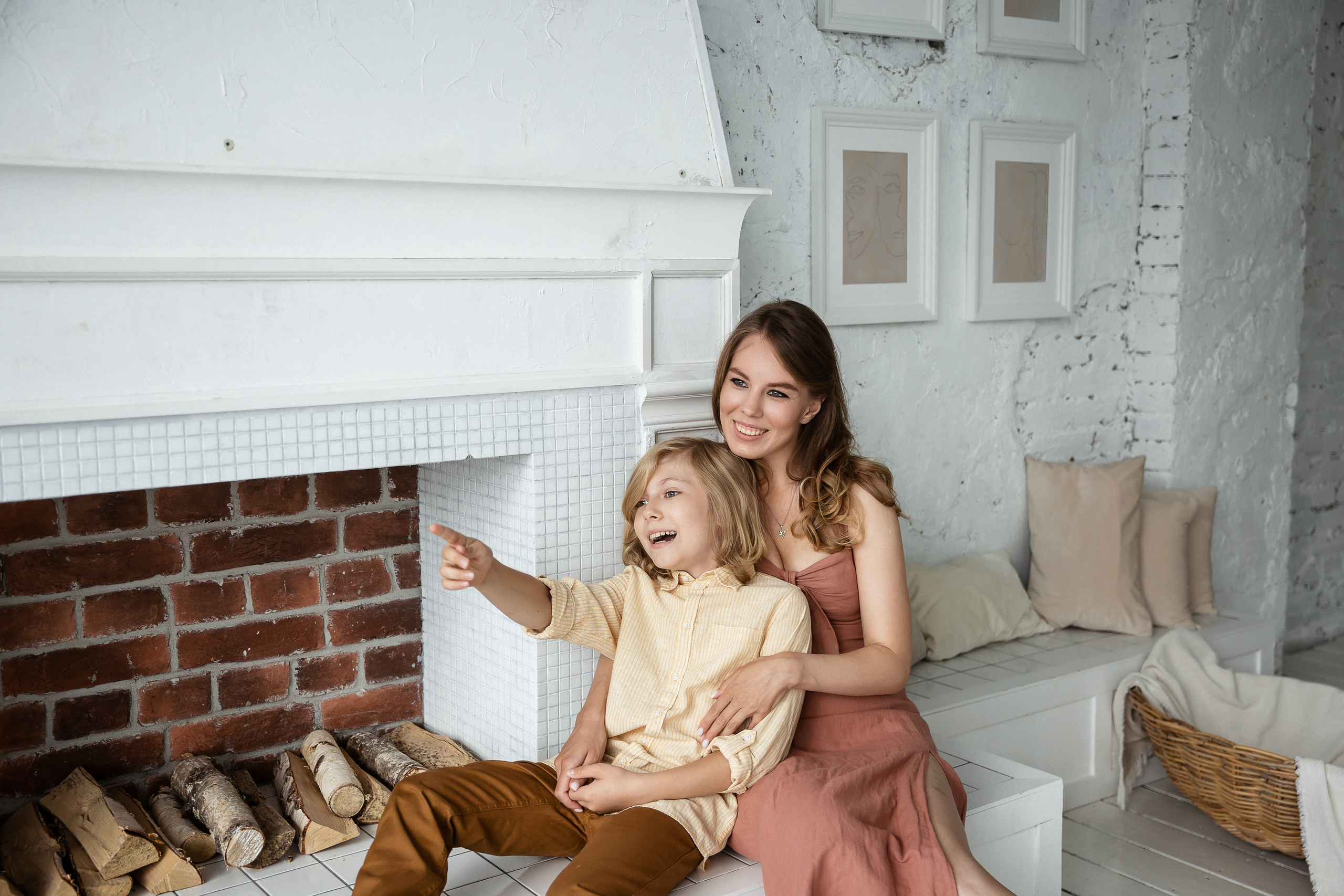 Юля и Родион. Главная