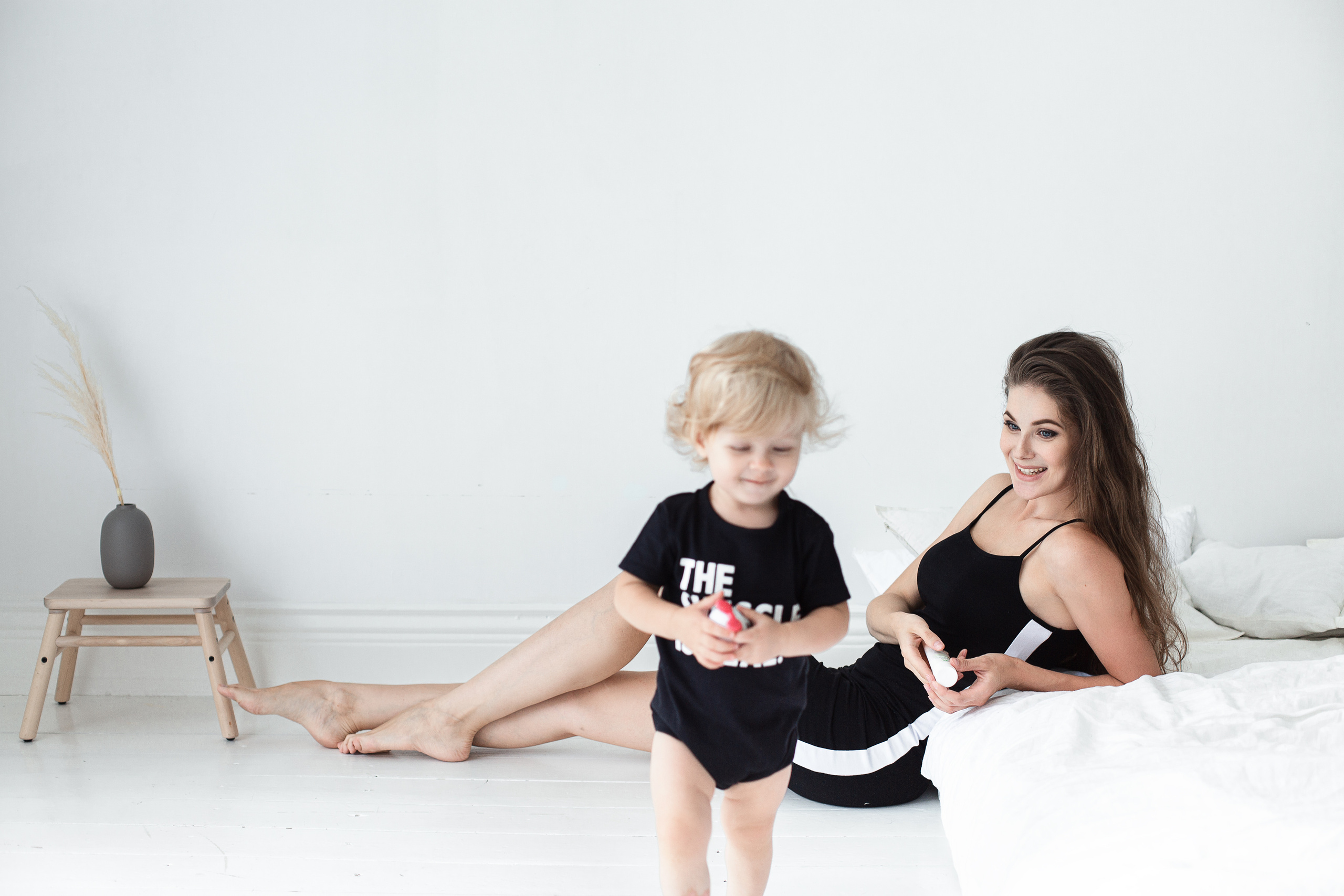 Полина и Лена. Главная