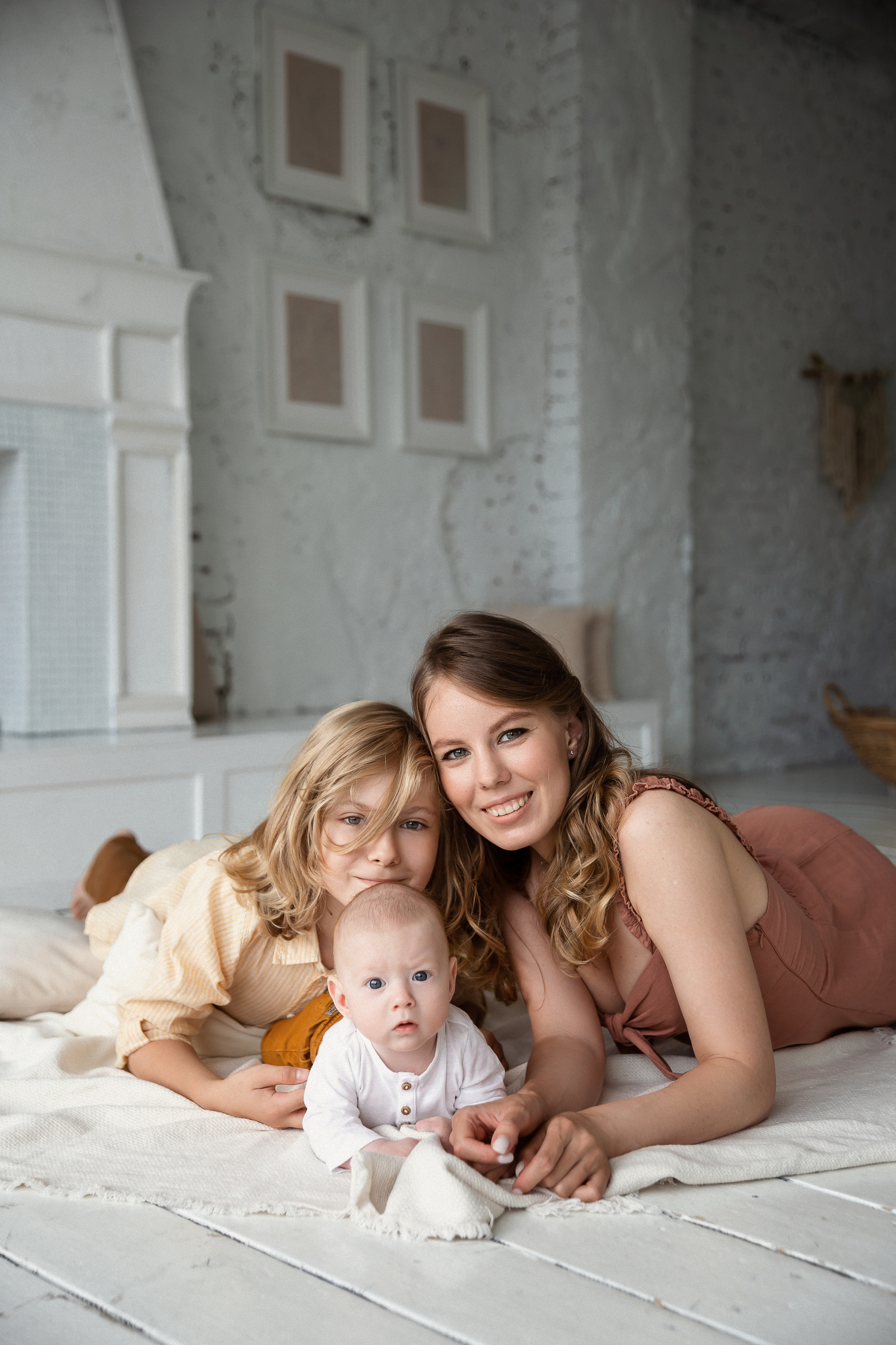 Юля и Родион. Главная