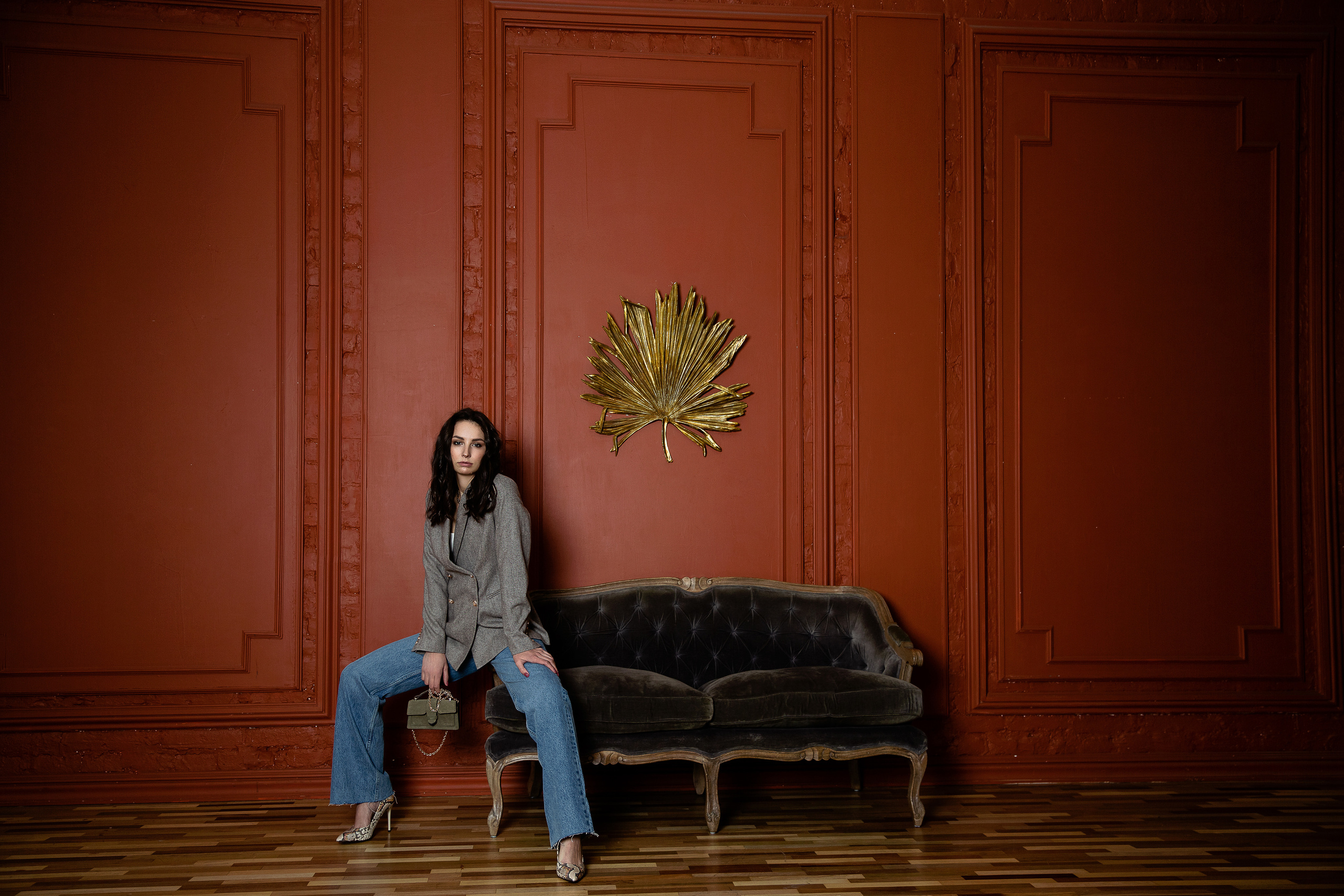 Полина. Главная