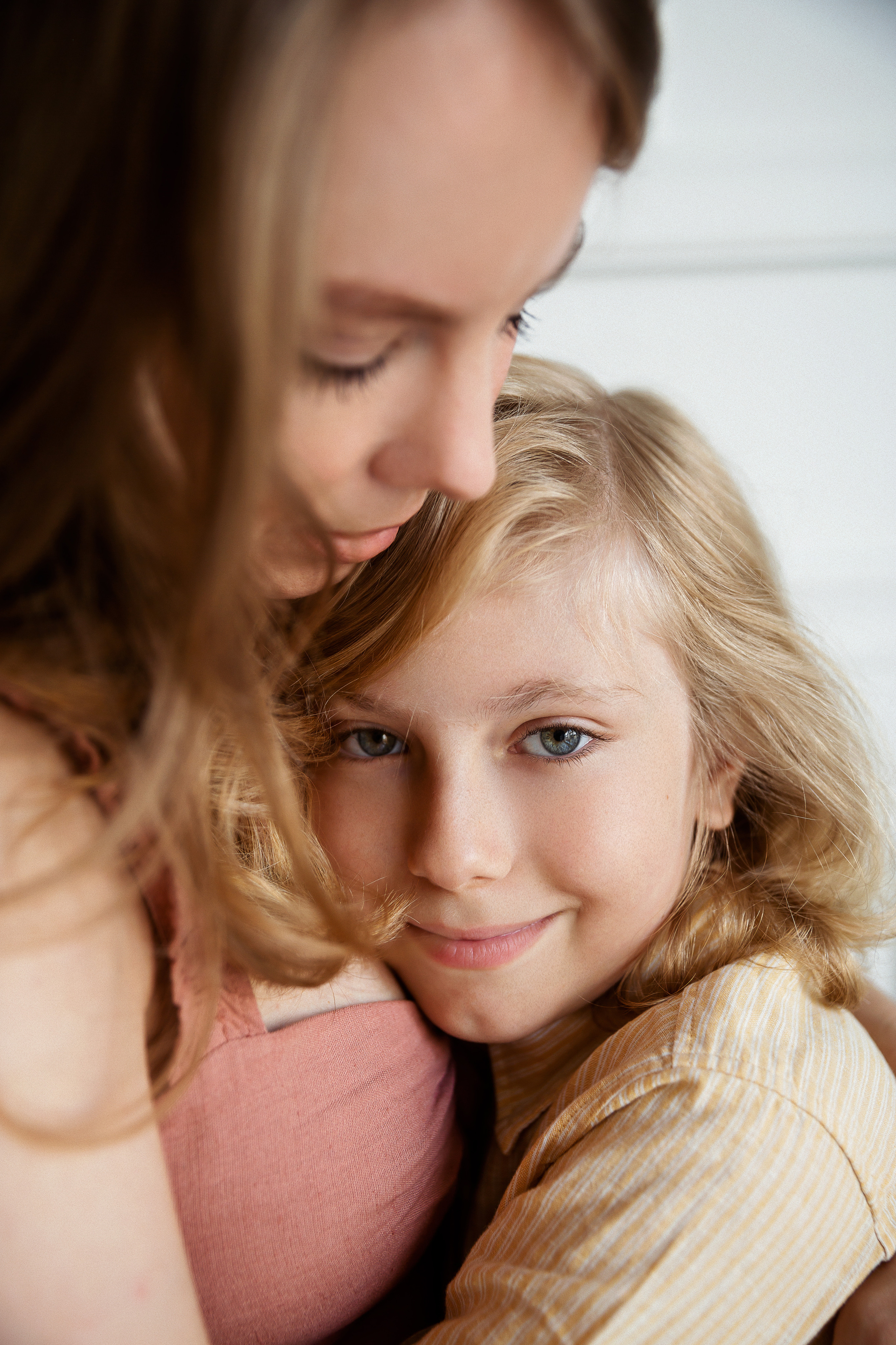 Юля и Родион. Главная