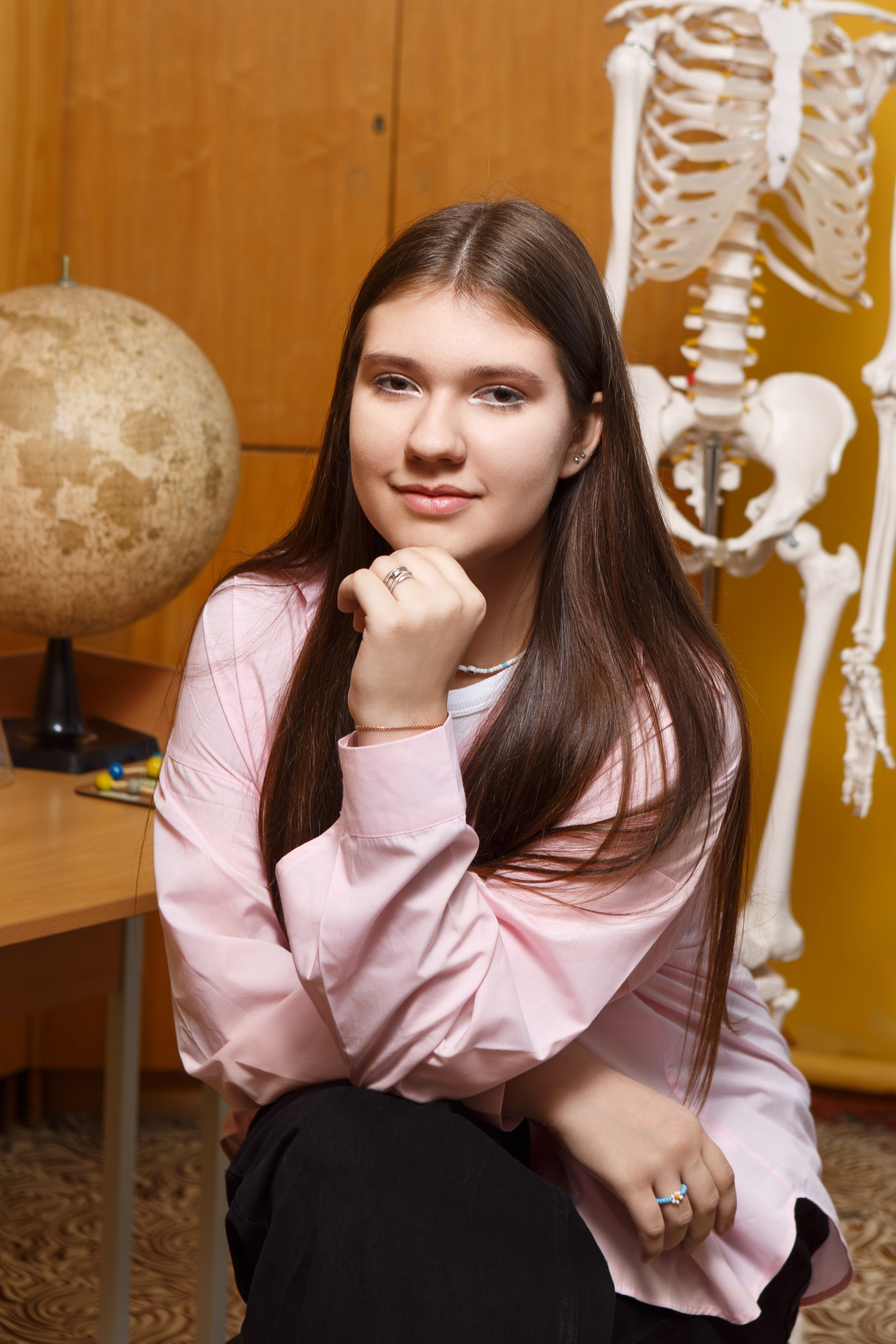 ПОРТРЕТНАЯ ФОТОСЕССИЯ В КЛАССЕ ДЛЯ 9 КЛАССОВ. ТВОЙ АЛЬБОМ / ТВОИ ПРАВИЛА