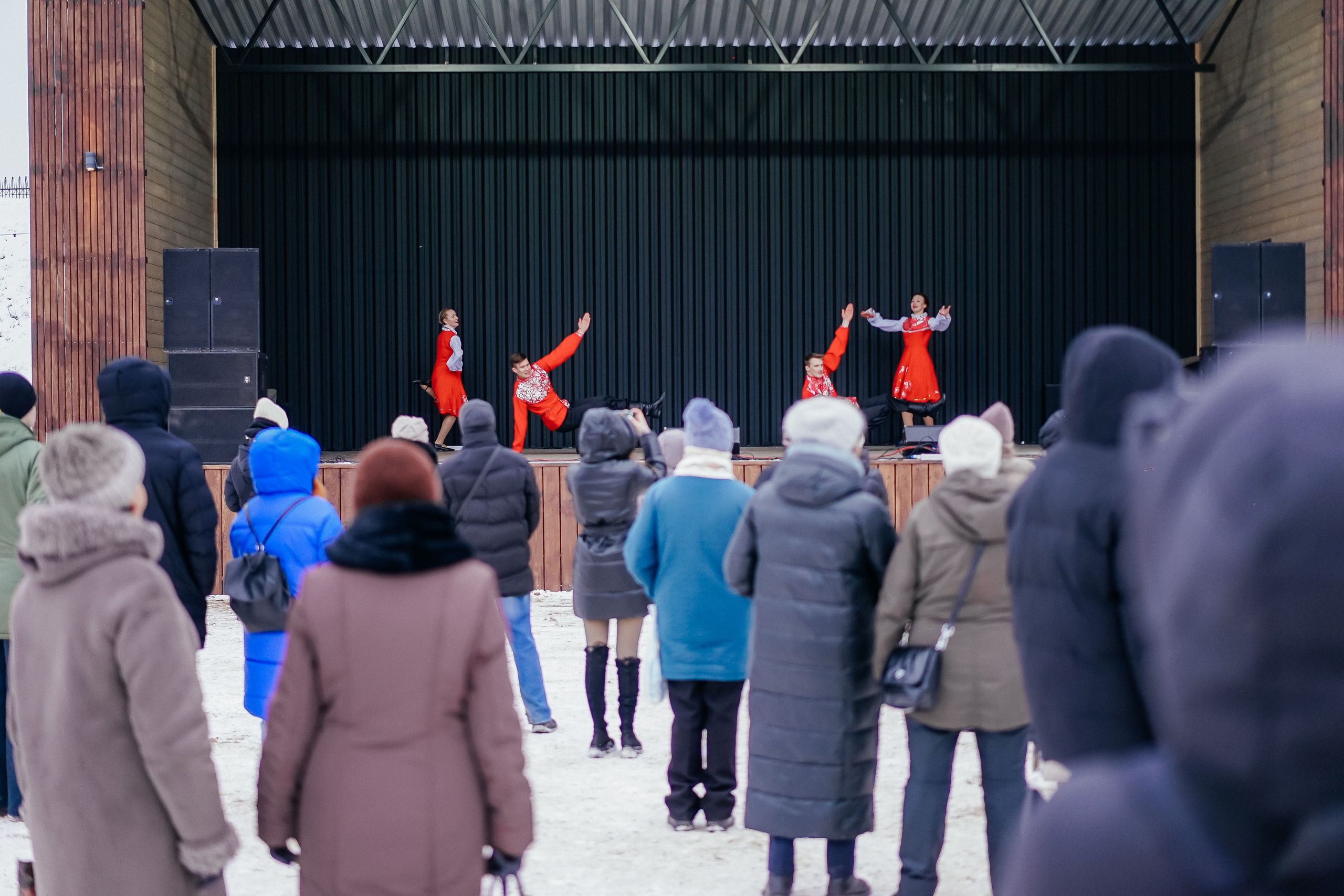 «Предновогодний переполох» Лопатинский сад, 14.12.2024. Фотограф и видеограф Смоленск | Студия Цезарь