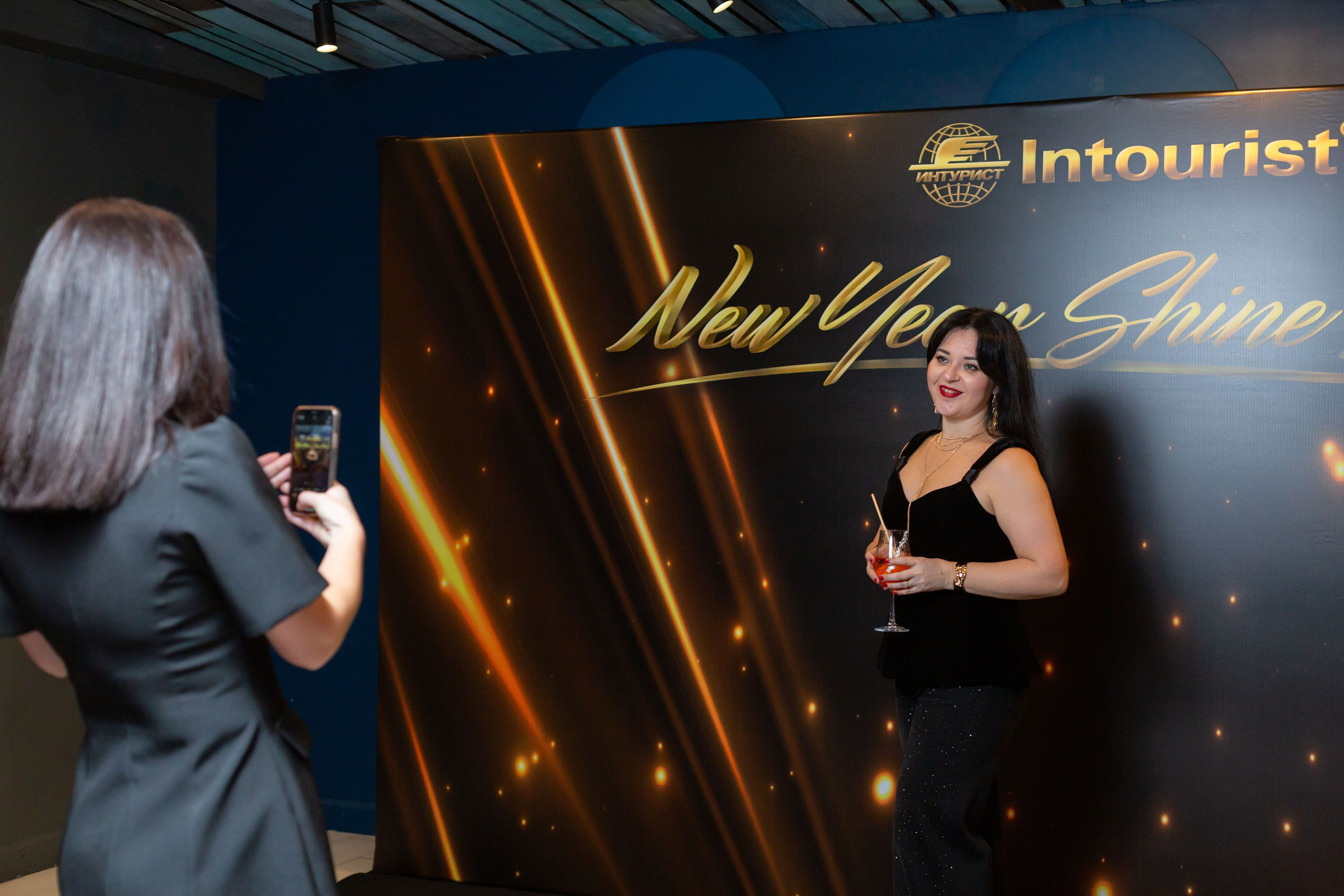 Корпоратив ресторан Времена года Москва. Семейный и детский фотограф Анна Петракова