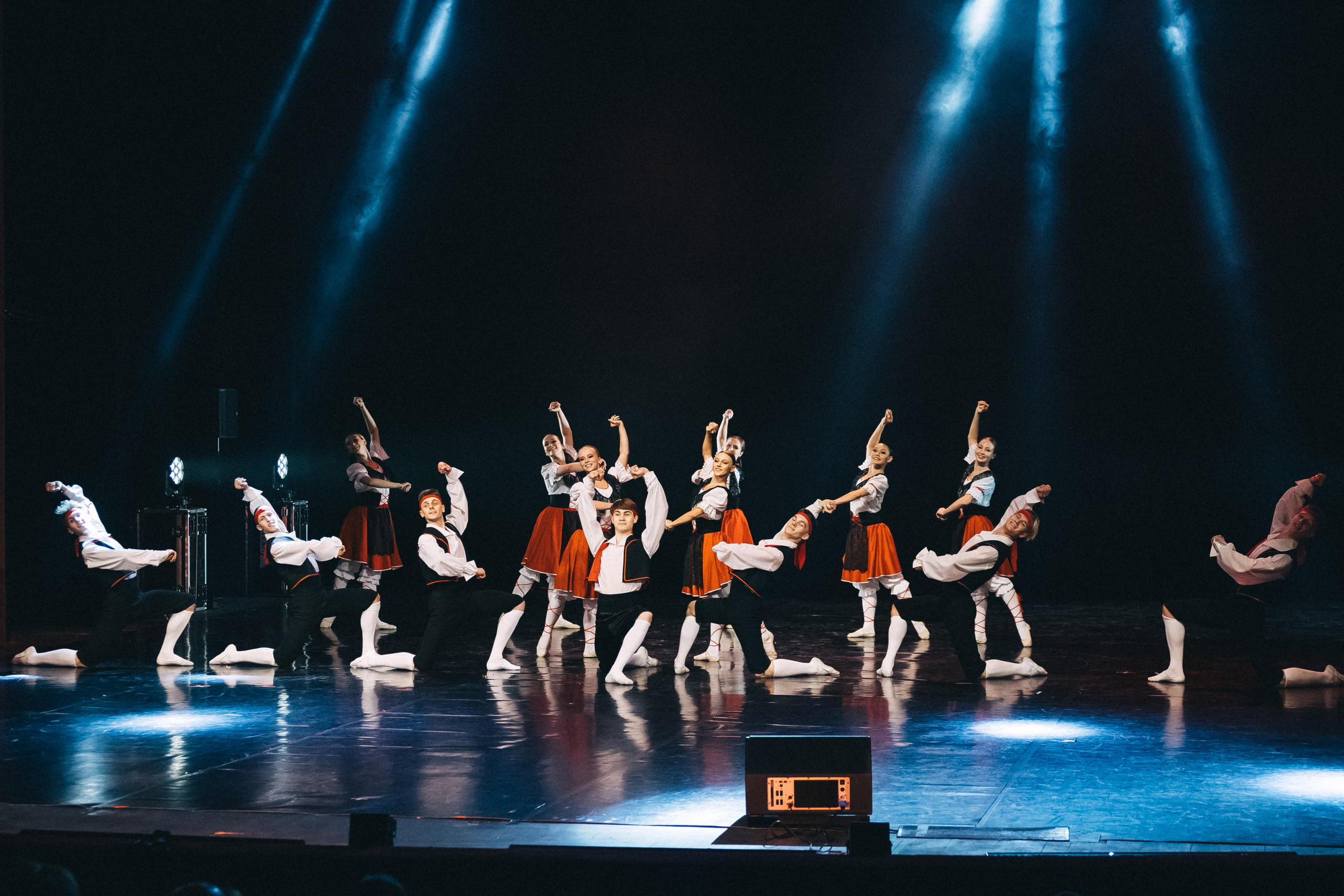 Отчётный концерт (КемГИК). Фотограф Кемерово | Сергей