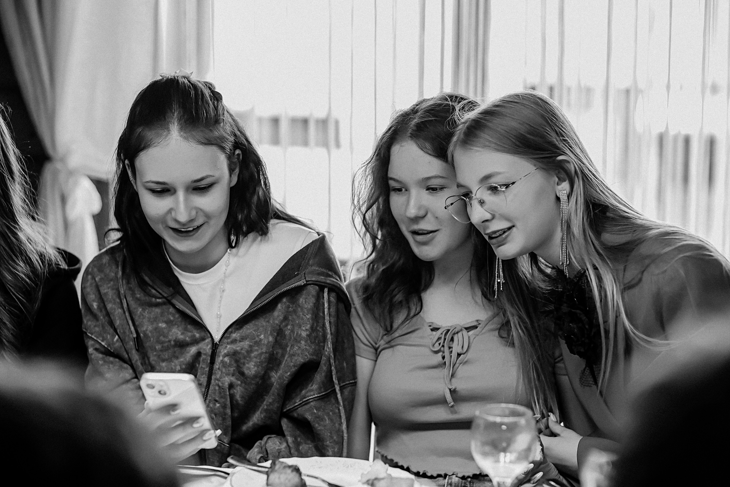 Последний звонок. Семейный фотограф Тюмень, фотограф на роды Салмина Мария