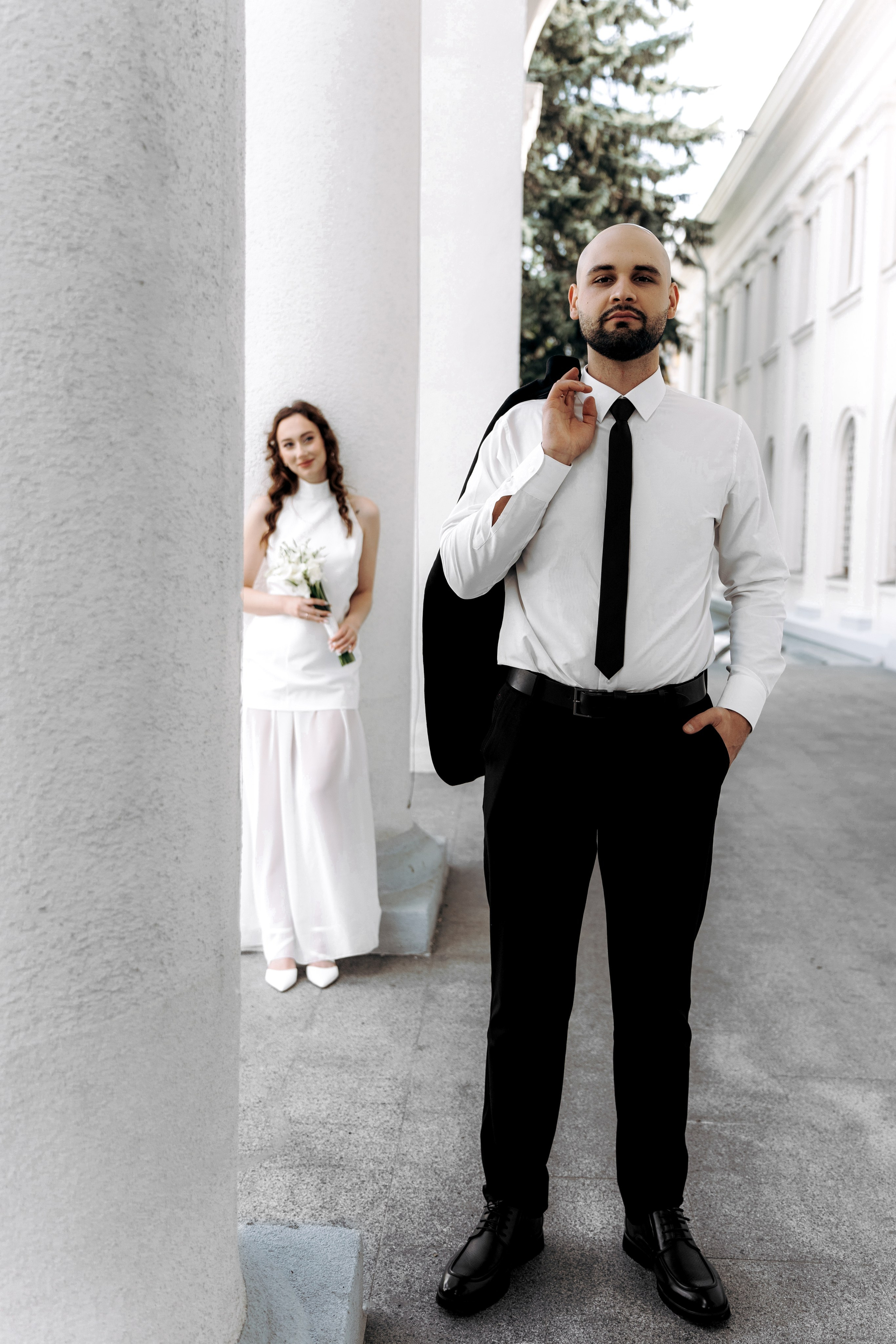 Любовь на фоне старого аэропорта. Ваш семейный фотограф в Минске — Вика Трегубова