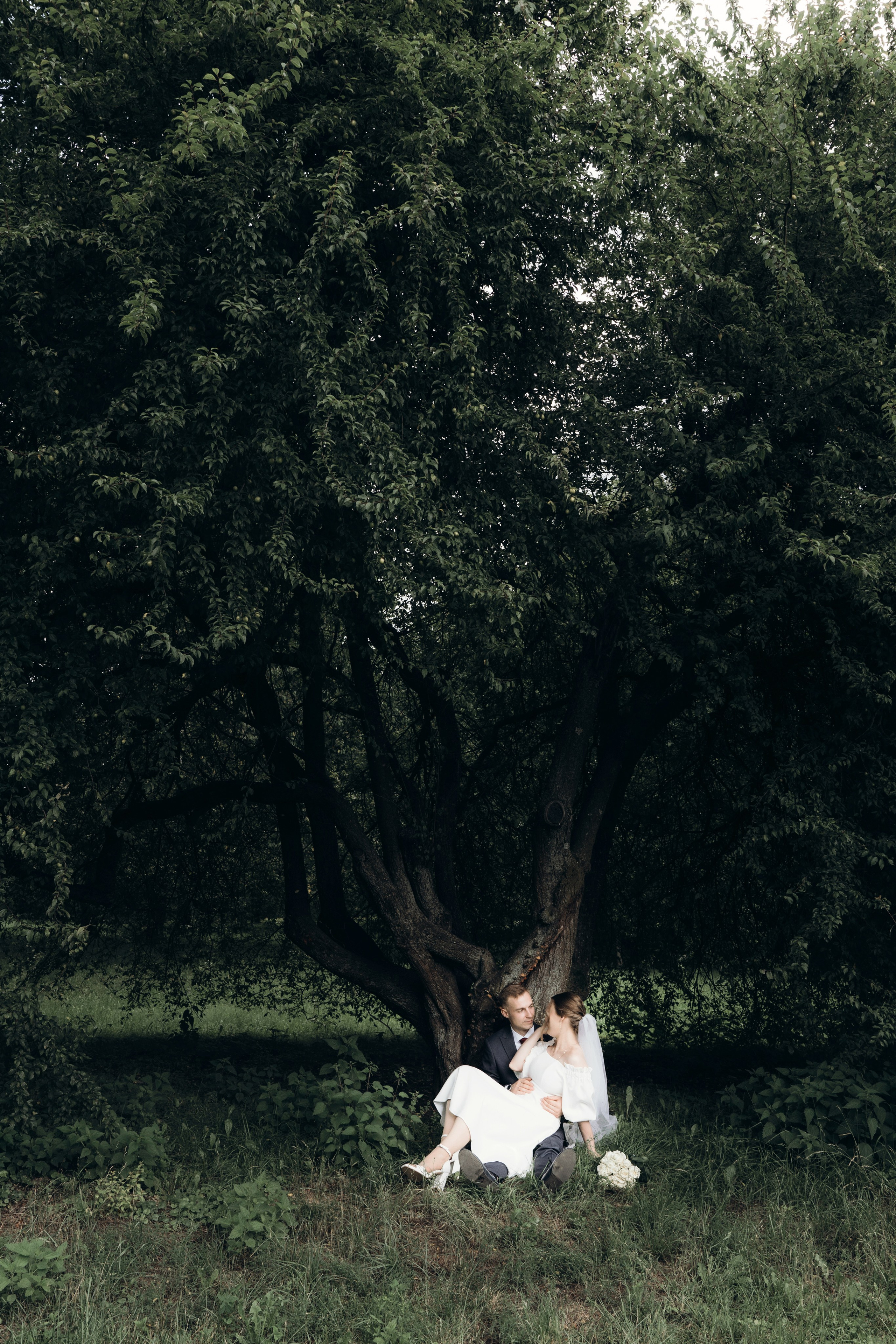 Свадебная прогулка в Лошицком парке. Ваш семейный фотограф в Минске — Вика Трегубова