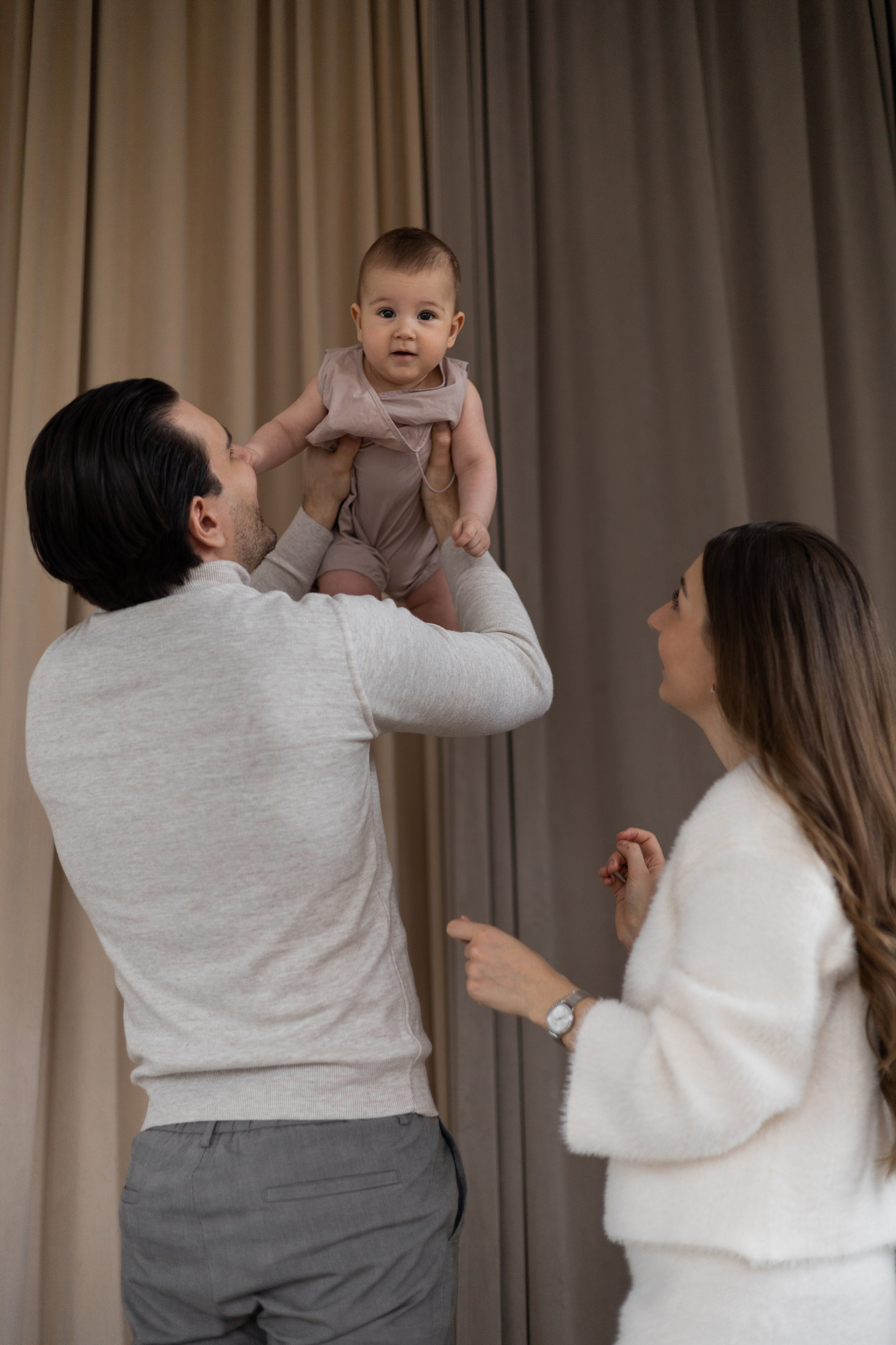 Студийные семейные. Фотограф в Москве Таша Логинова