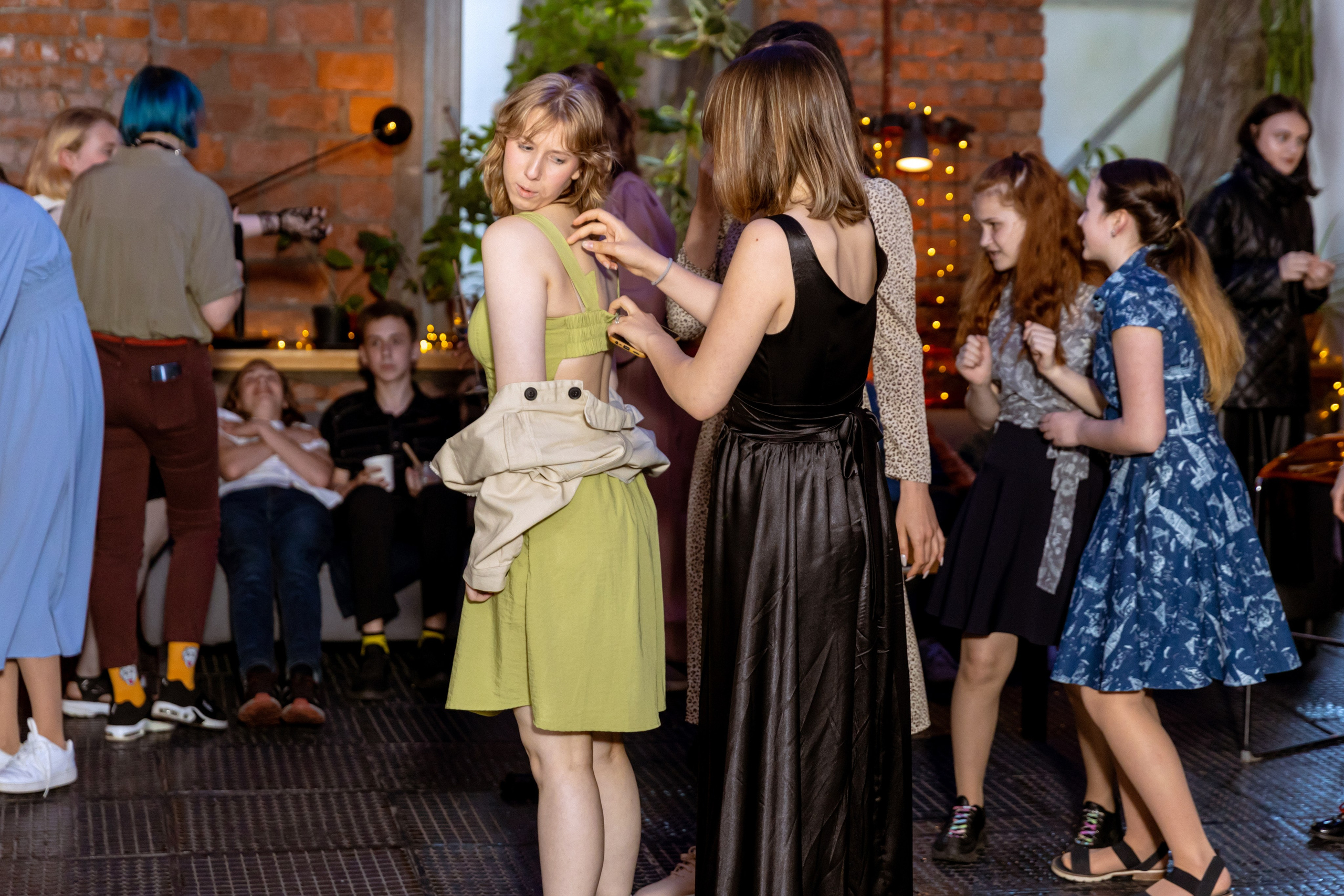 Фотограф. на школьный выпускной. Фотограф на праздник, корпоратив, День Рождения и Юбилей в г. Санкт-Петербурге Алексей Анкушев