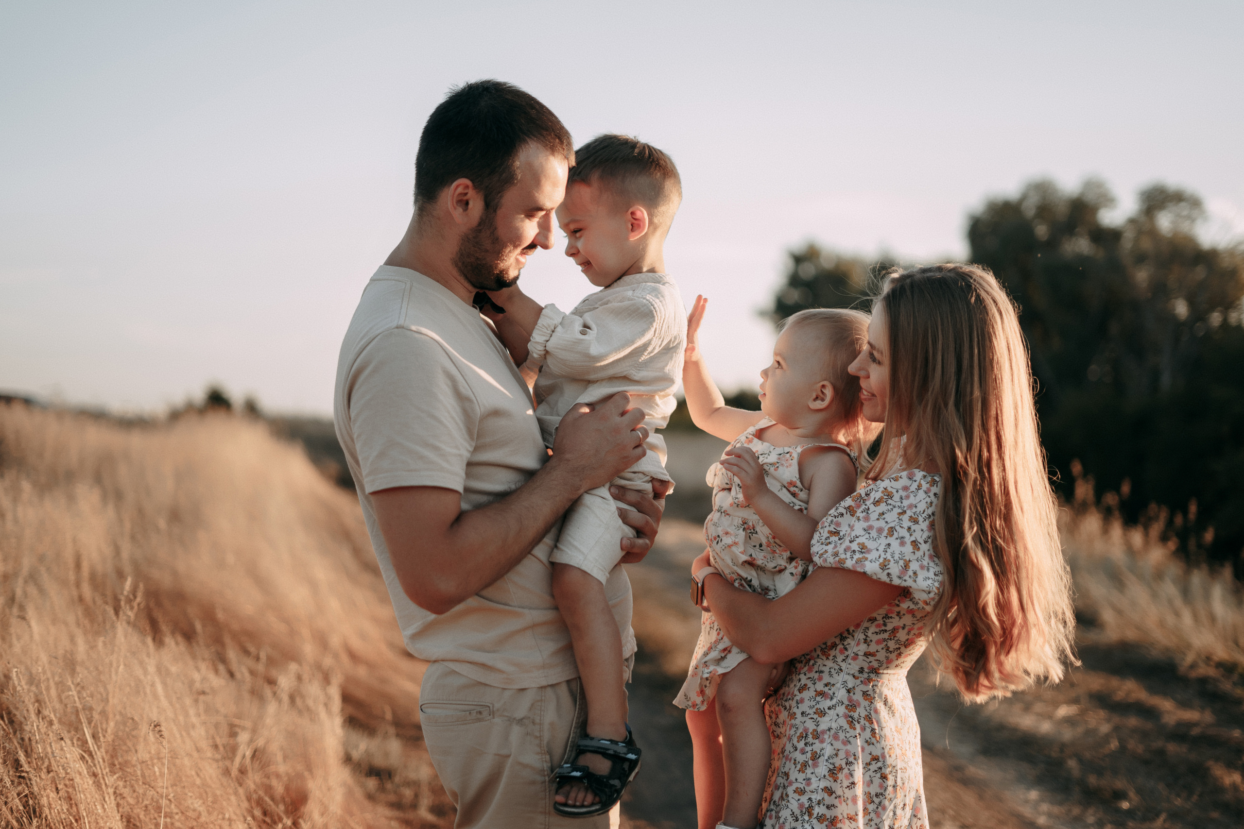 На берегу реки. Свадебный и семейный фотограф в Димитровграде Ольга Грызлова