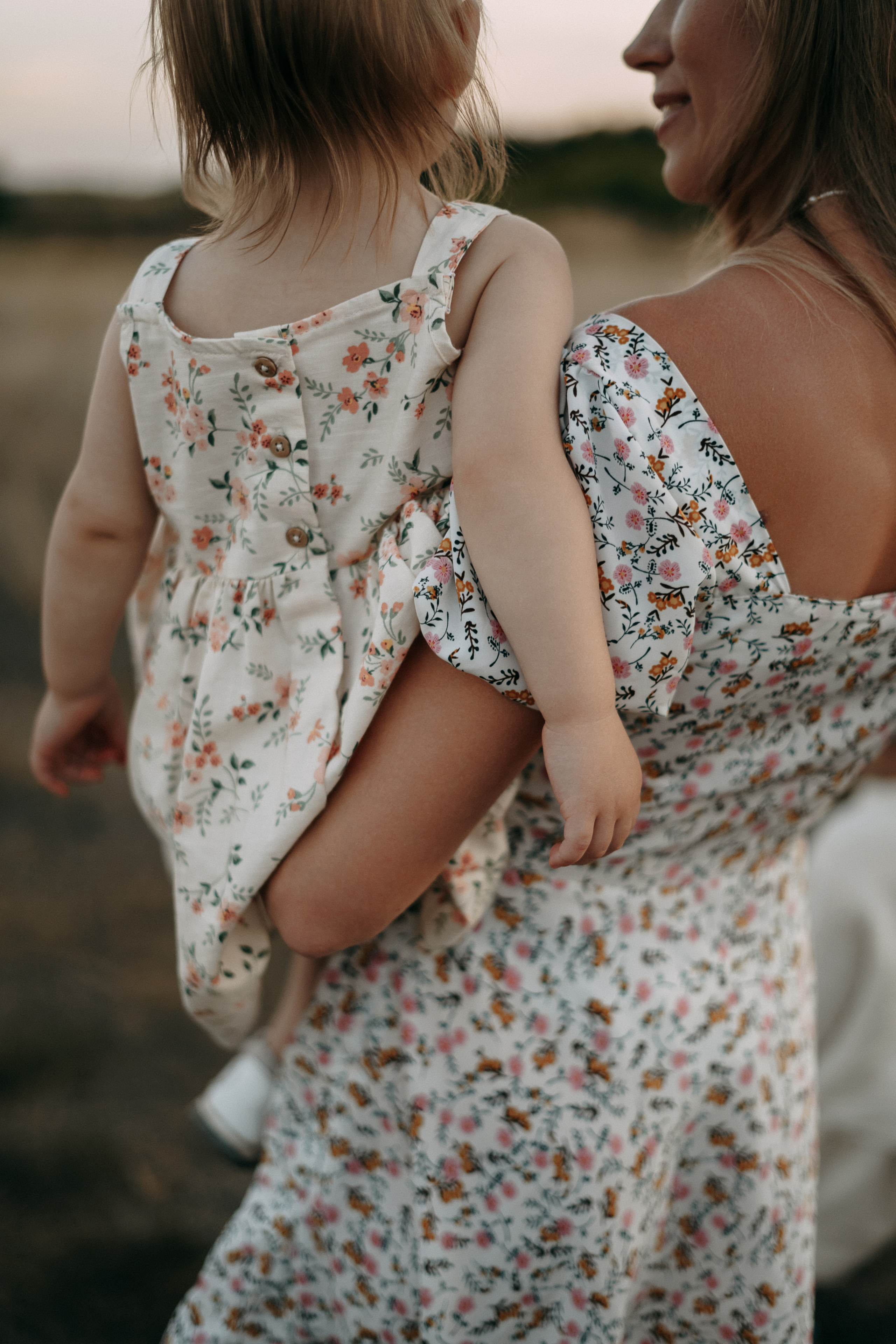 На берегу реки. Свадебный и семейный фотограф в Димитровграде Ольга Грызлова