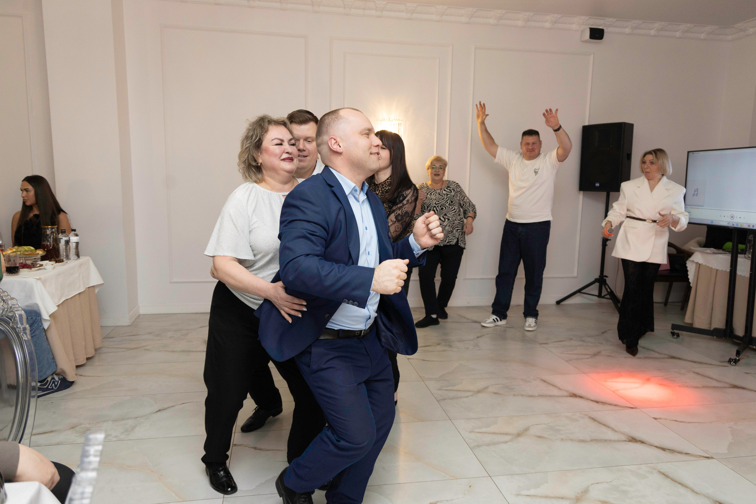 Корпоратив Ресторан «Менуа». Фотограф Olya Posnimay