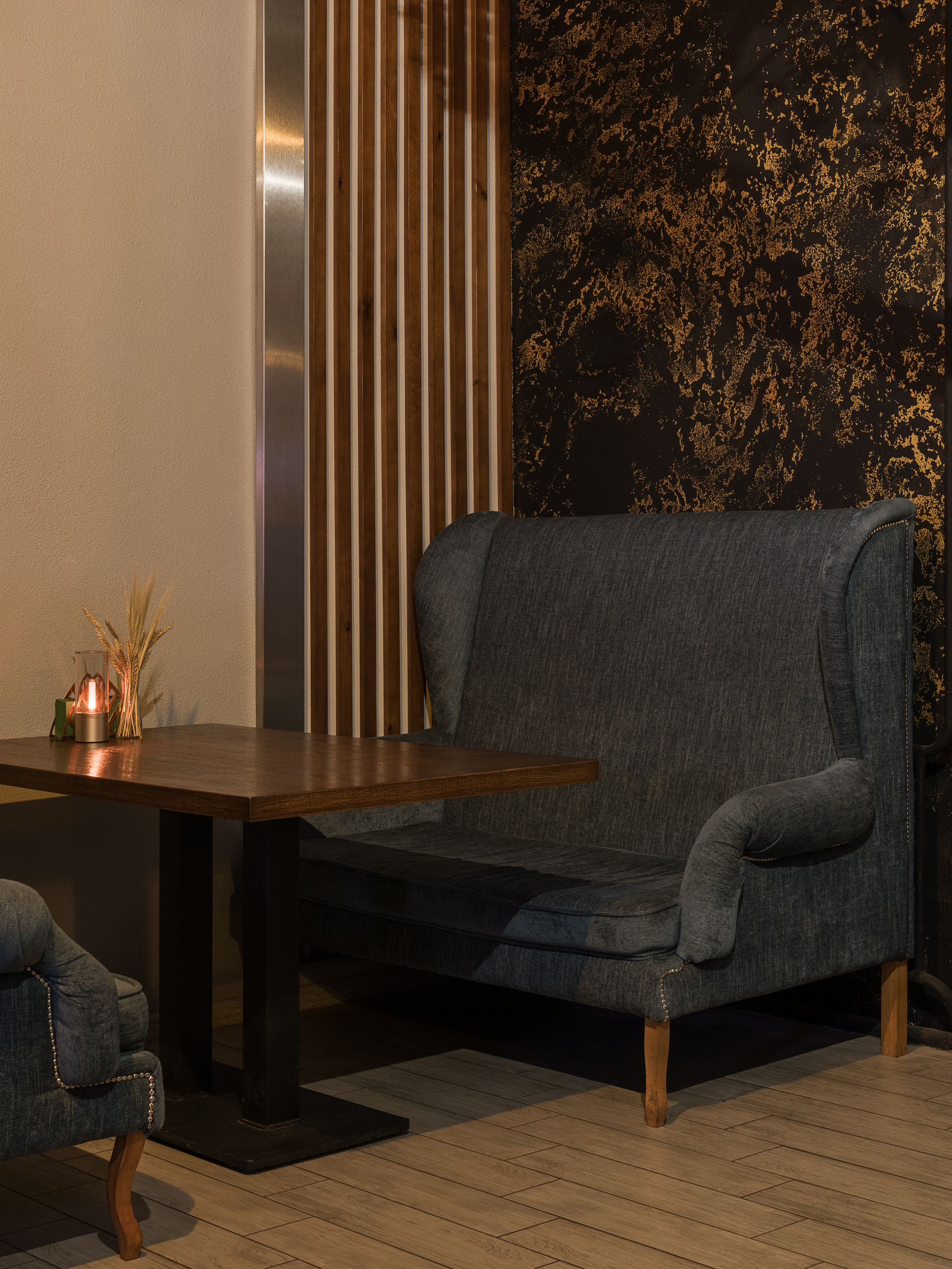 Бар «Gorkiy» - Краснодар, Горького, 104 - фото 8 - интерьер