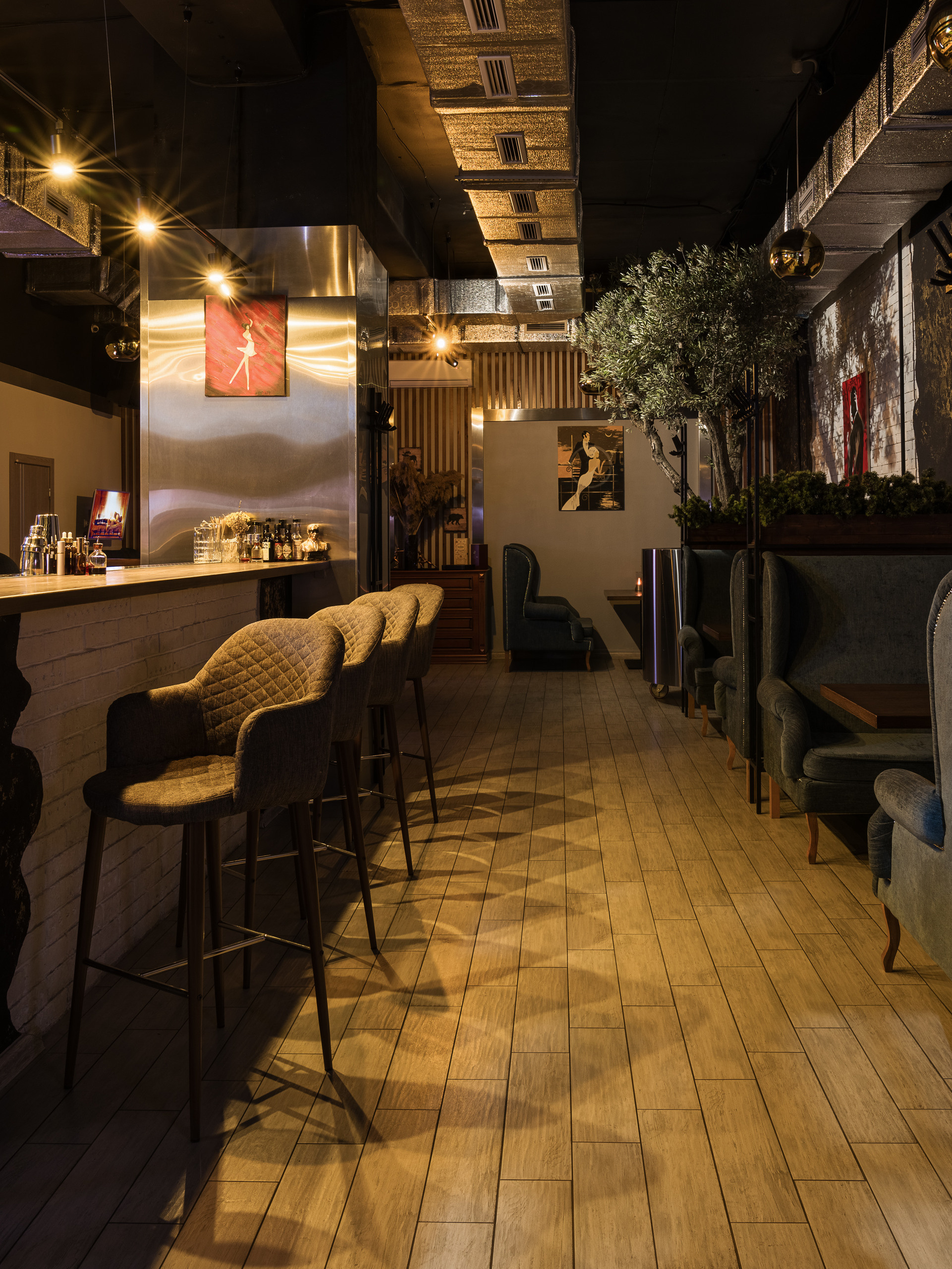 Бар «Gorkiy» - Краснодар, Горького, 104 - фото 1 - интерьер